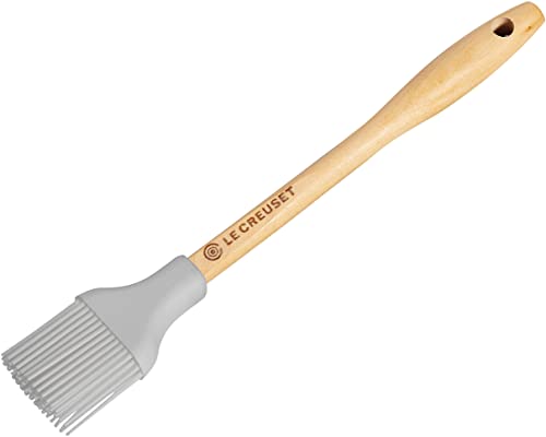 le-creuset-silicone-pastry-brush-6-1-inch-cerise image 4