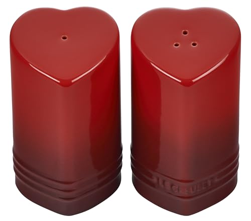 le-creuset-stoneware-heart-shaped-salt-pepper-shakers-4-oz-each-cerise image 8