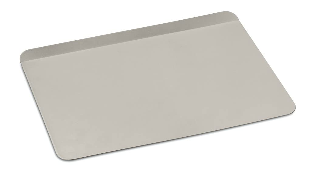 cuisinart-chef-s-classic-17-inch-nonstick-cookie-sheet-champagne image 1