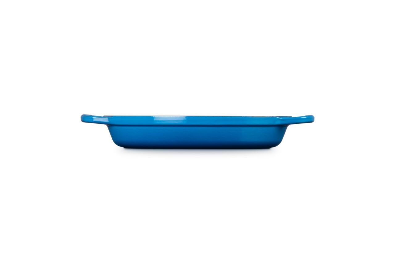 le-creuset-enameled-cast-iron-signature-oval-baker-1-qt-9-5-in-marseille image 3