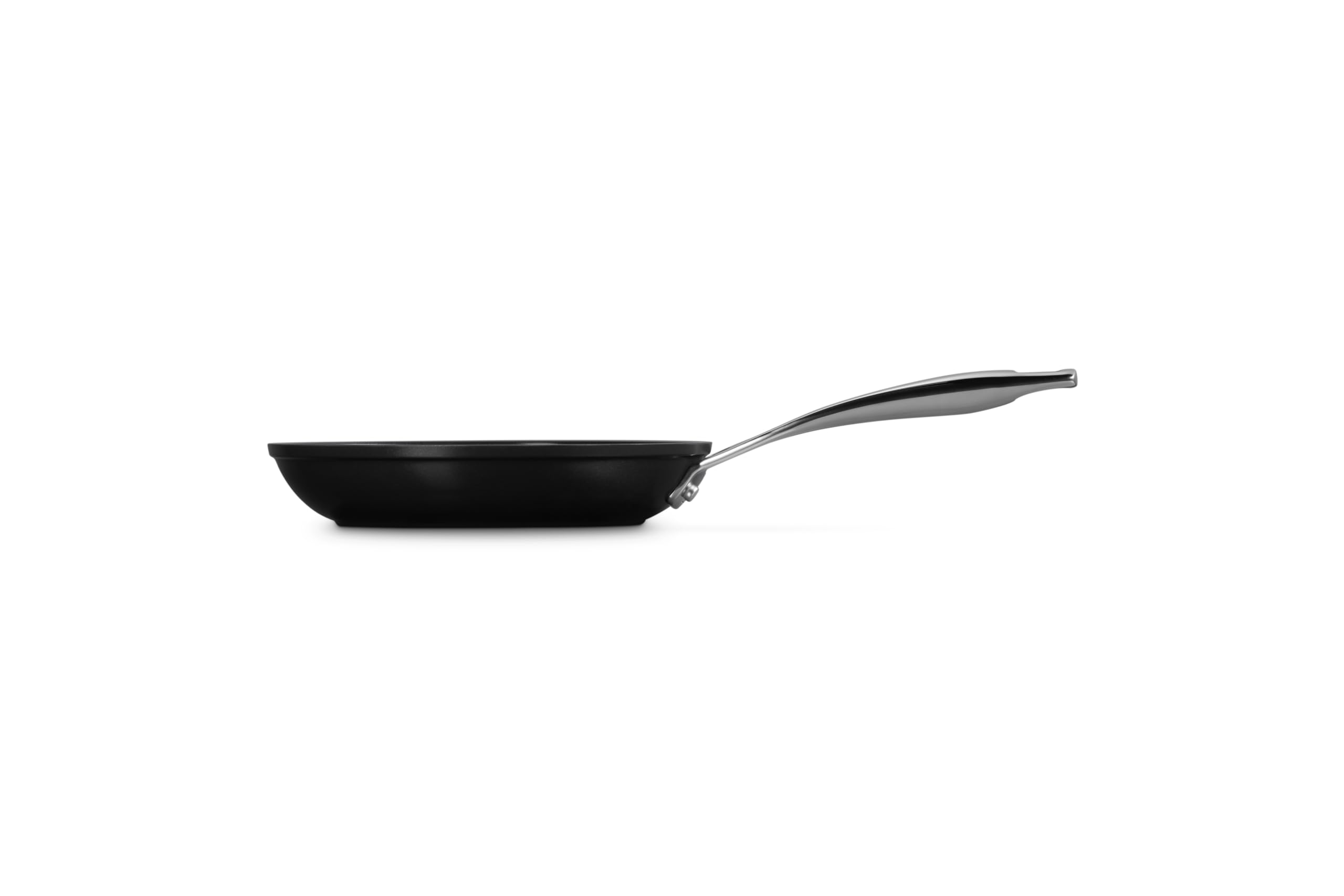 le-creuset-essential-non-stick-ceramic-shallow-frying-pan-8-inch image 3