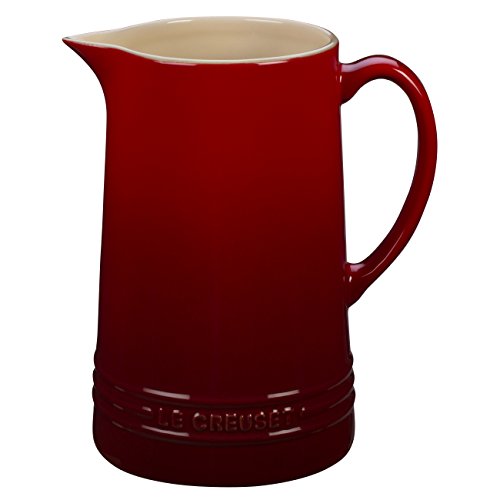 le-creuset-stoneware-pitcher-1-6-qt-cerise image 7