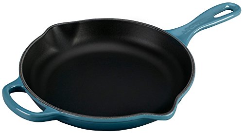 le-creuset-ls2024-236m-signature-enameled-cast-iron-skillet-9-marine image 4
