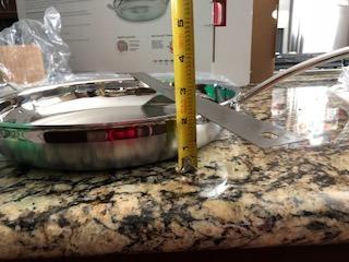 Good pan, but my stove heats unevenly