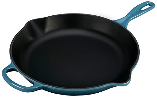 le-creuset-signature-enameled-cast-iron-11-75-skillet-with-iron-handle-marine image 4