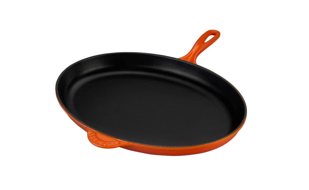 le-creuset-enameled-cast-iron-15-75-inch-oval-skillet-oyster image 7