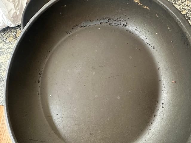 Nice pans