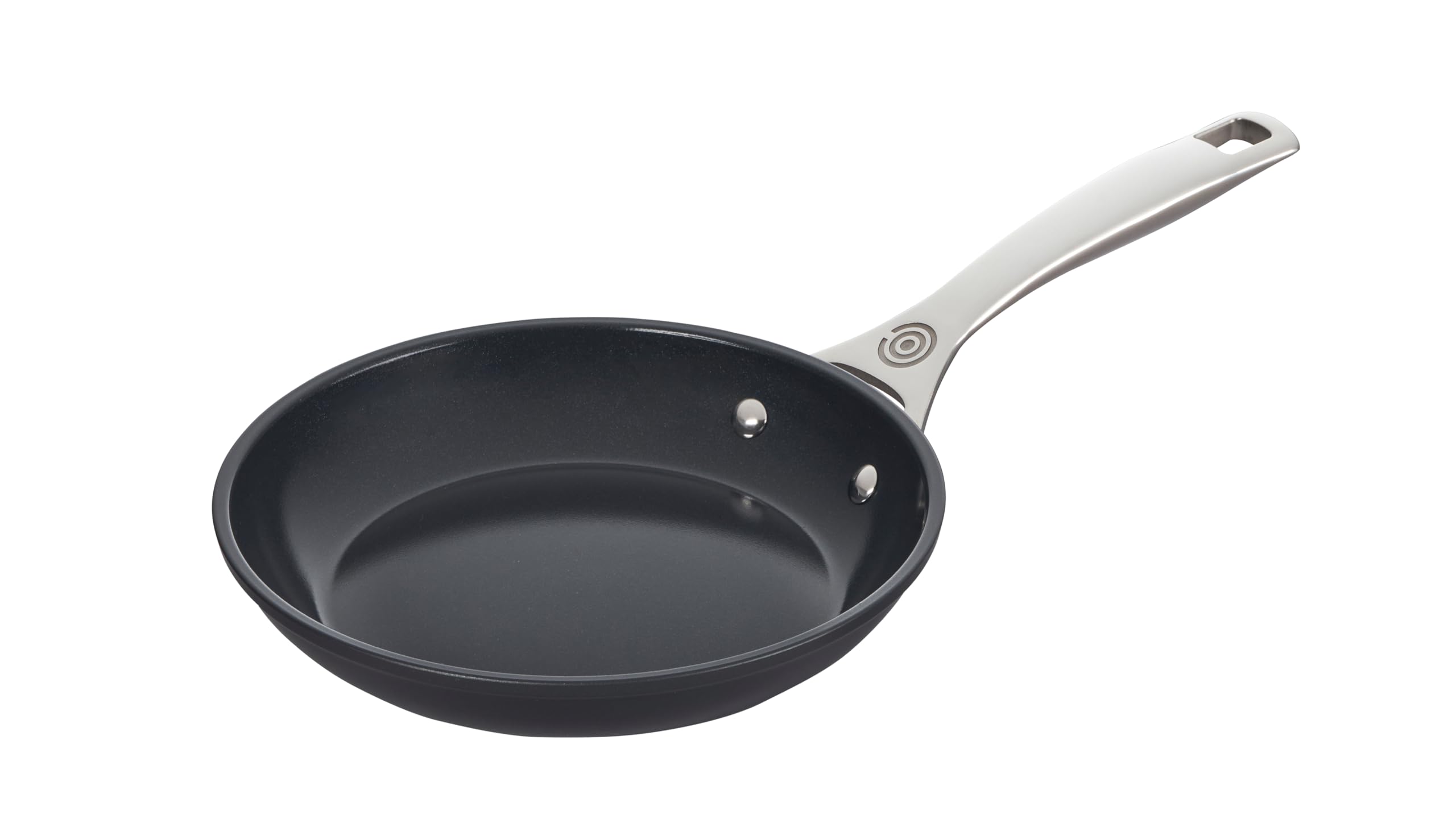 le-creuset-essential-non-stick-ceramic-10-piece-cookware-set image 2