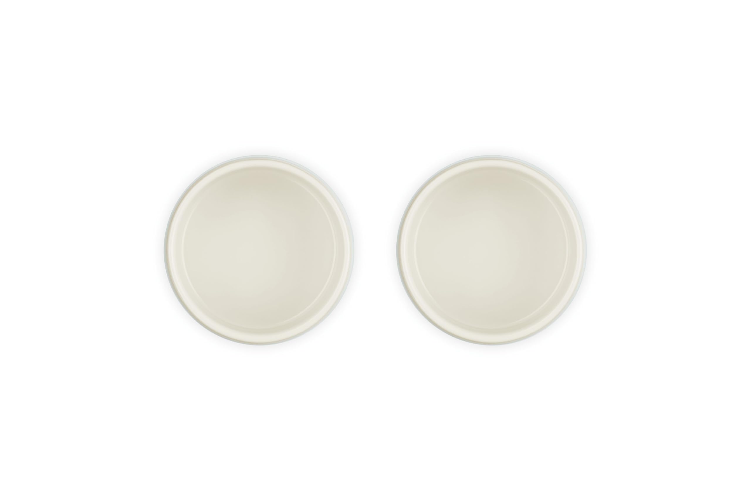le-creuset-stoneware-round-ramekins-set-of-2-7-oz-sea-salt image 3