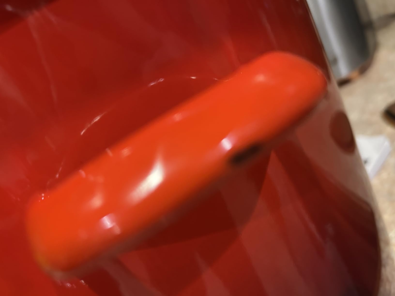 Non-reactive for tomato sauce