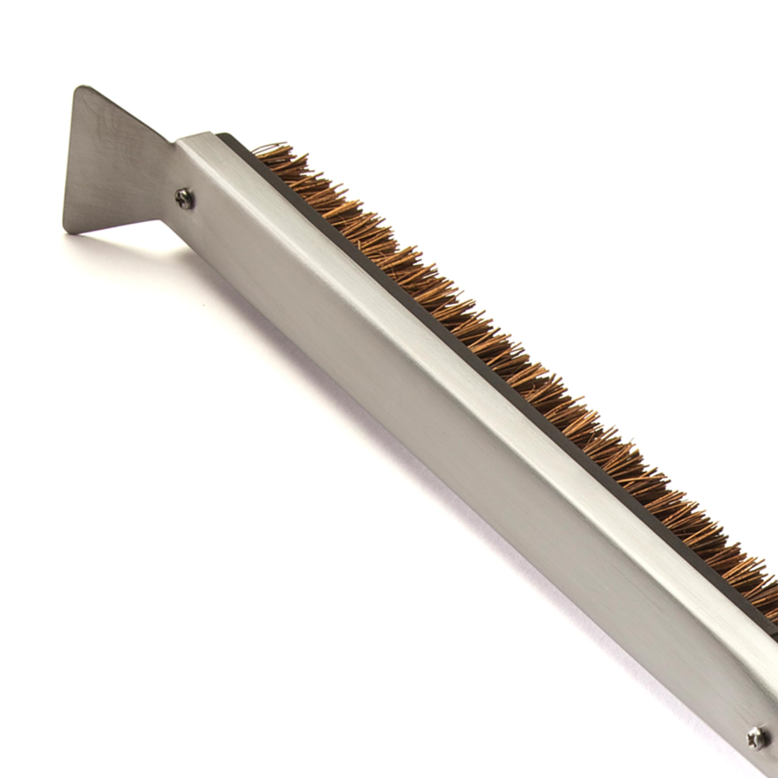 cuisinart-ccb-399-pizza-stone-cleaning-brush-18-inch-long-natural-palm-bristles image 4
