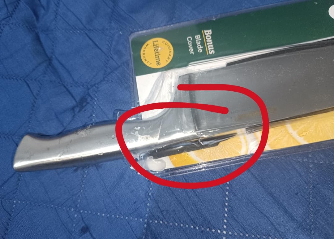 Solid blade