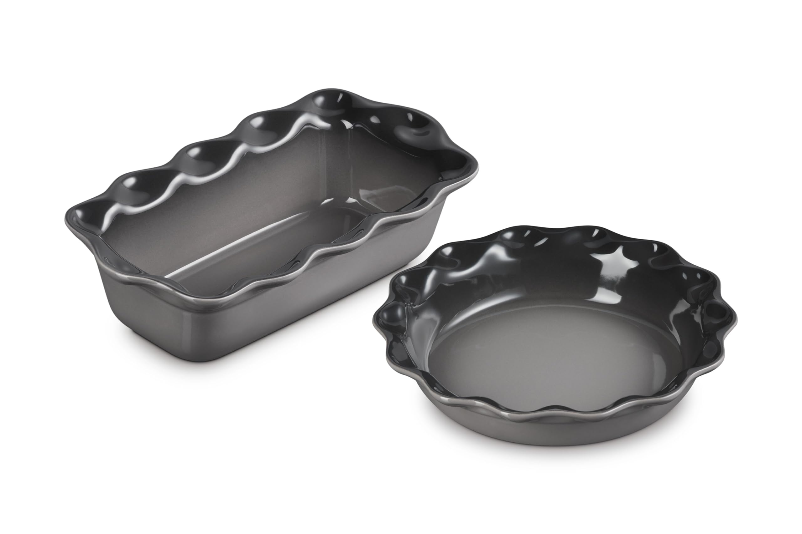 le-creuset-heritage-stoneware-bakeware-set-of-2-9-fluted-pie-dish-fluted-loaf-pa image 8
