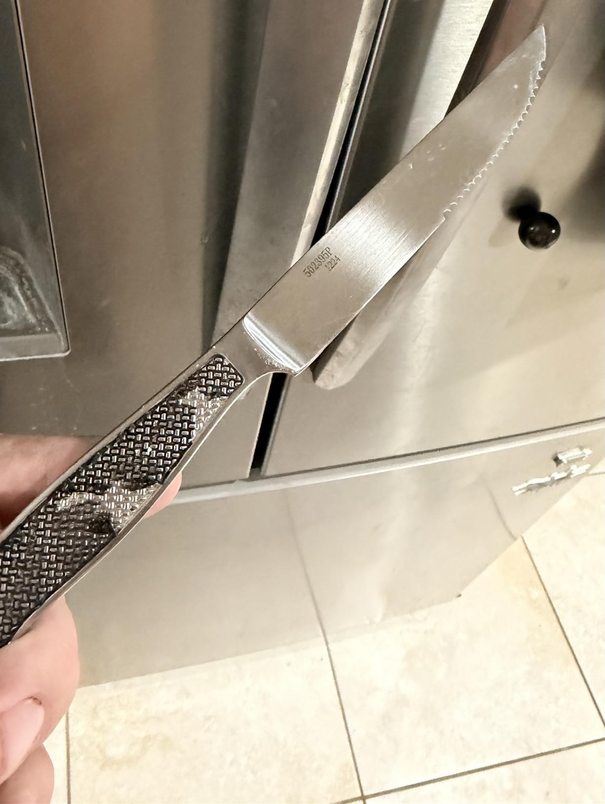 Solid knives