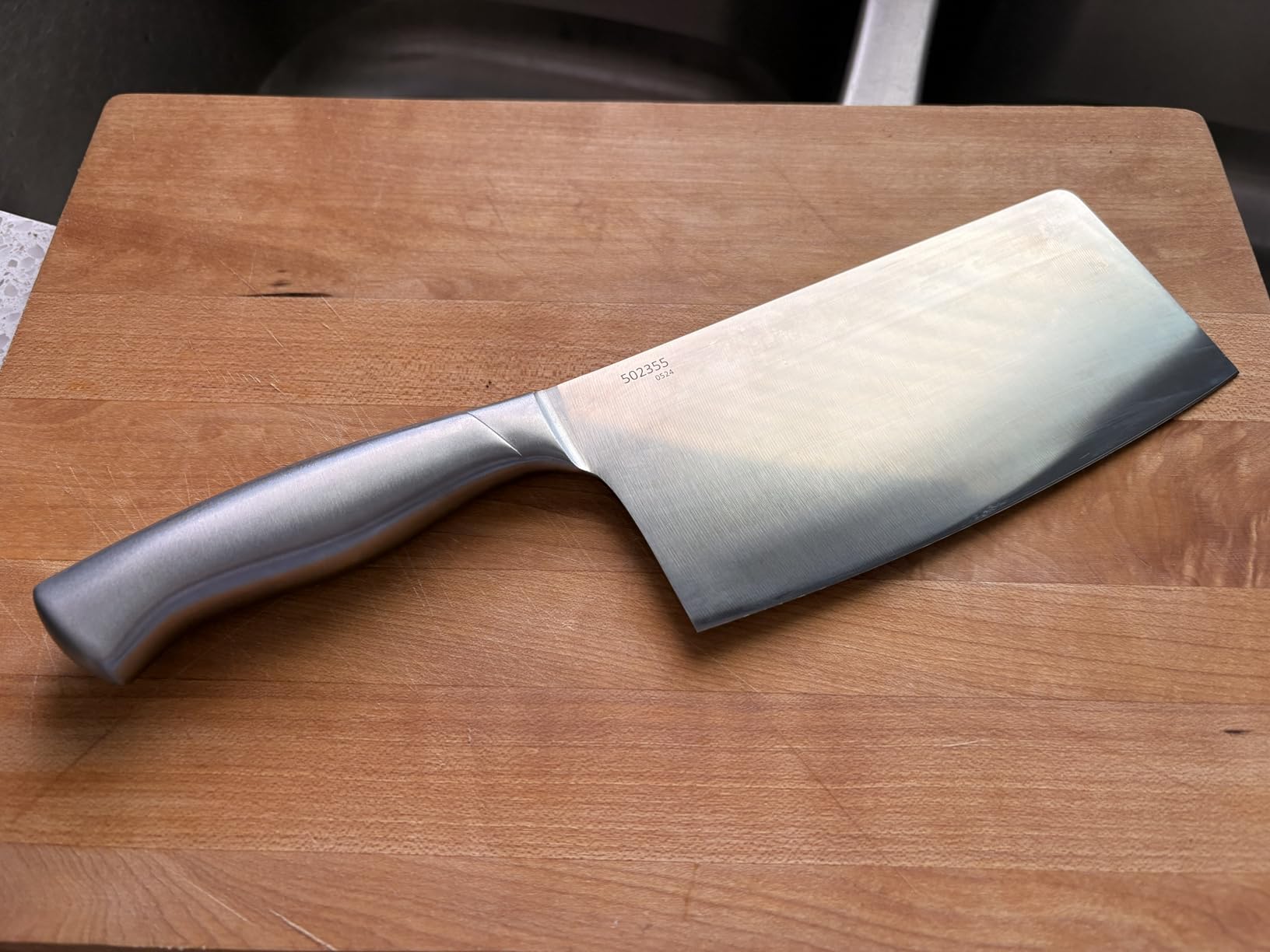 Chops bones easily