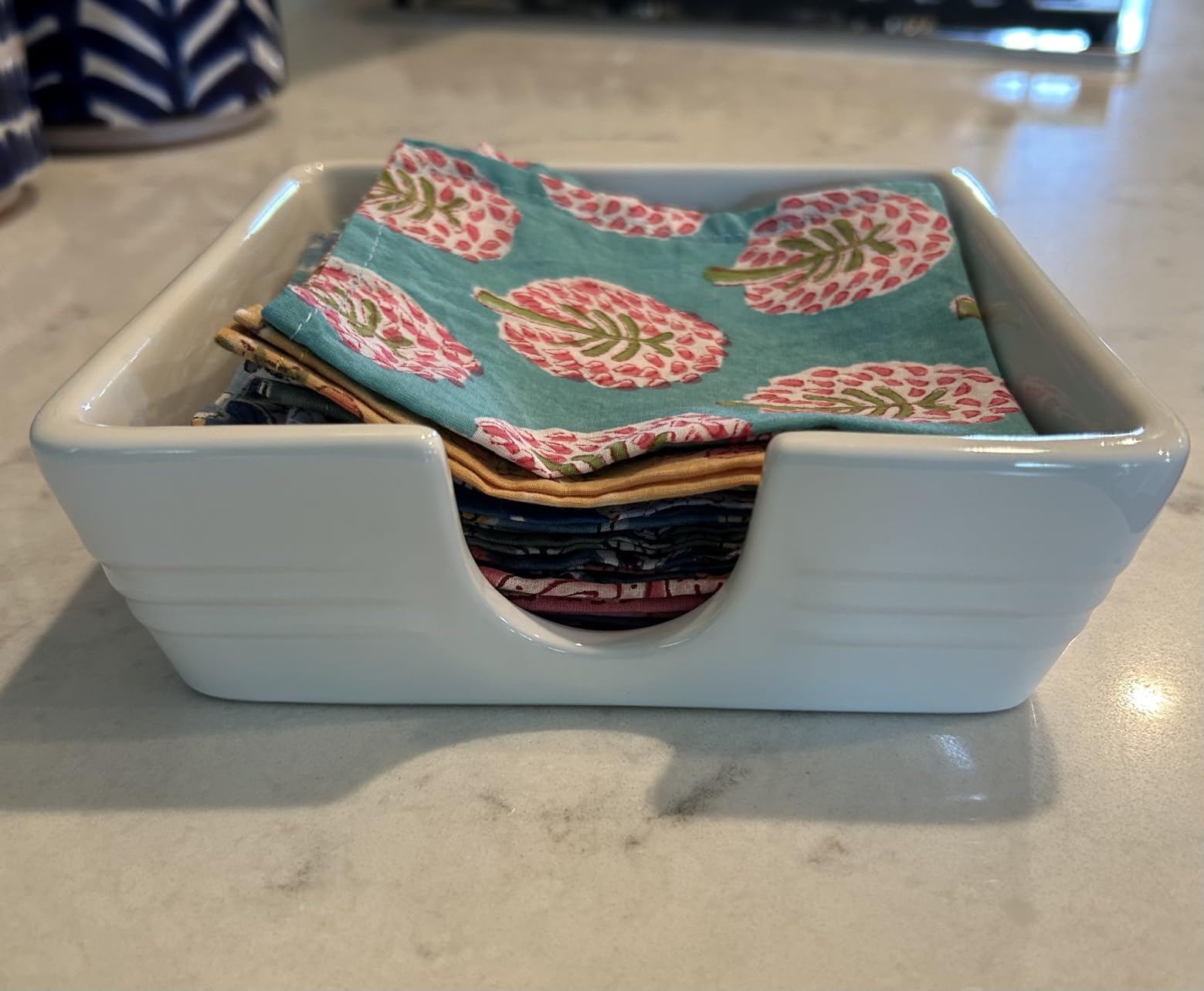 Elegant holder