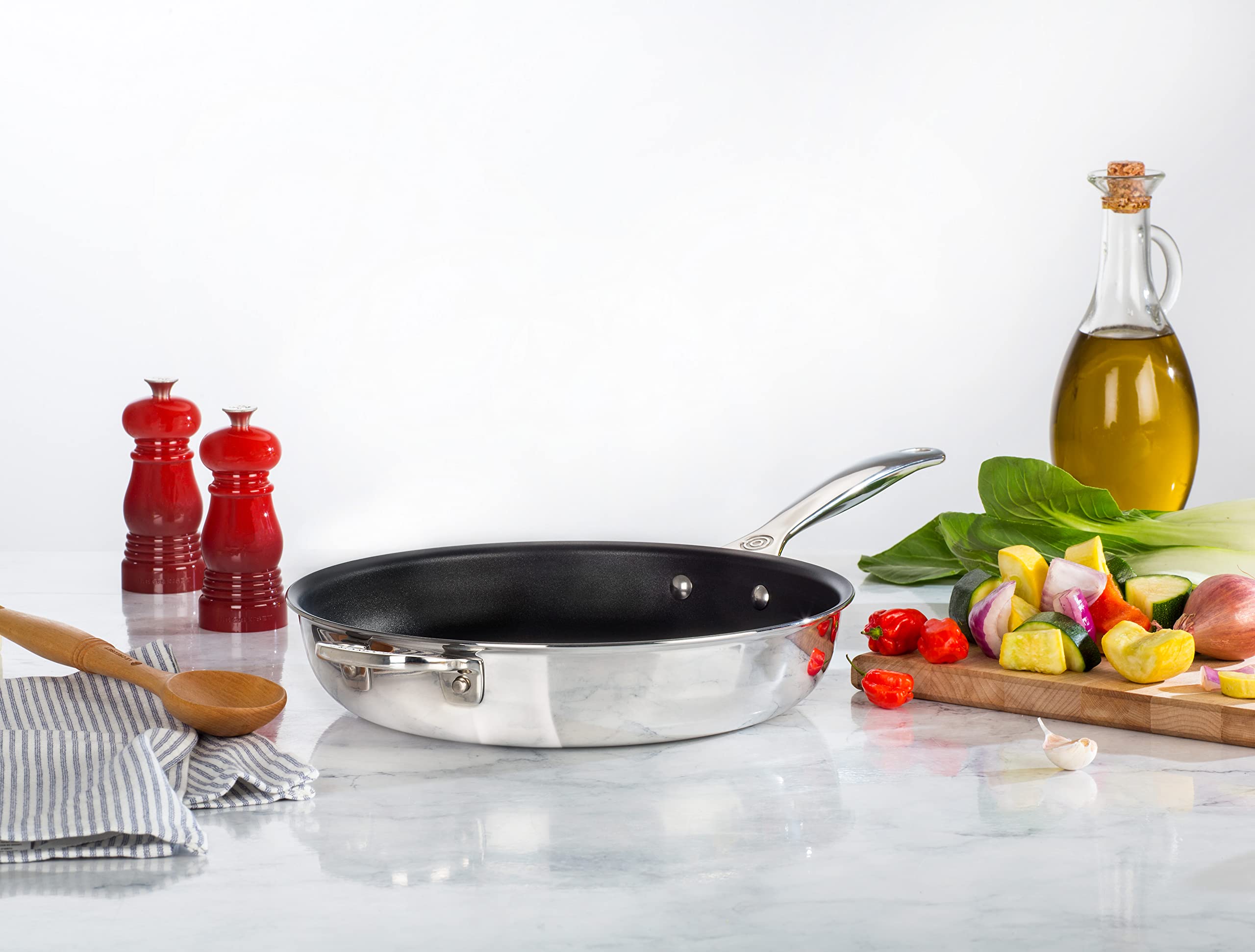 le-creuset-ssp2500-28-tri-ply-stainless-steel-nonstick-deep-fry-pan-with-helper- image 5