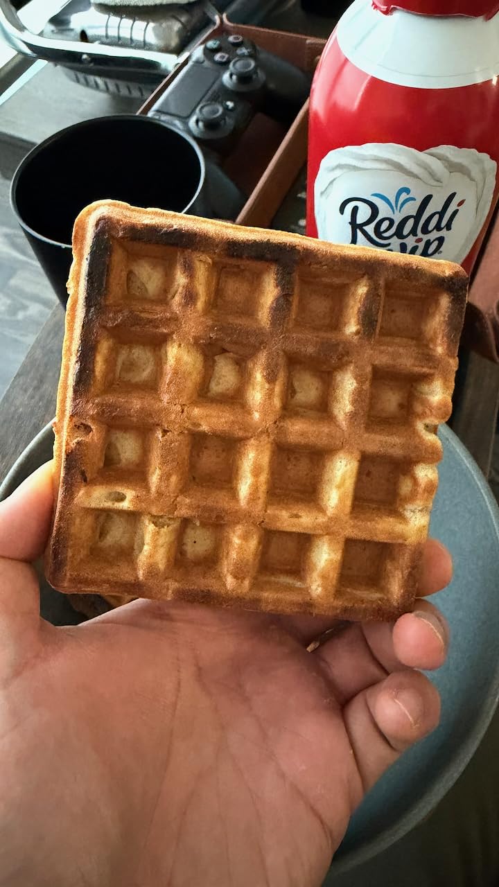 Nice toaster