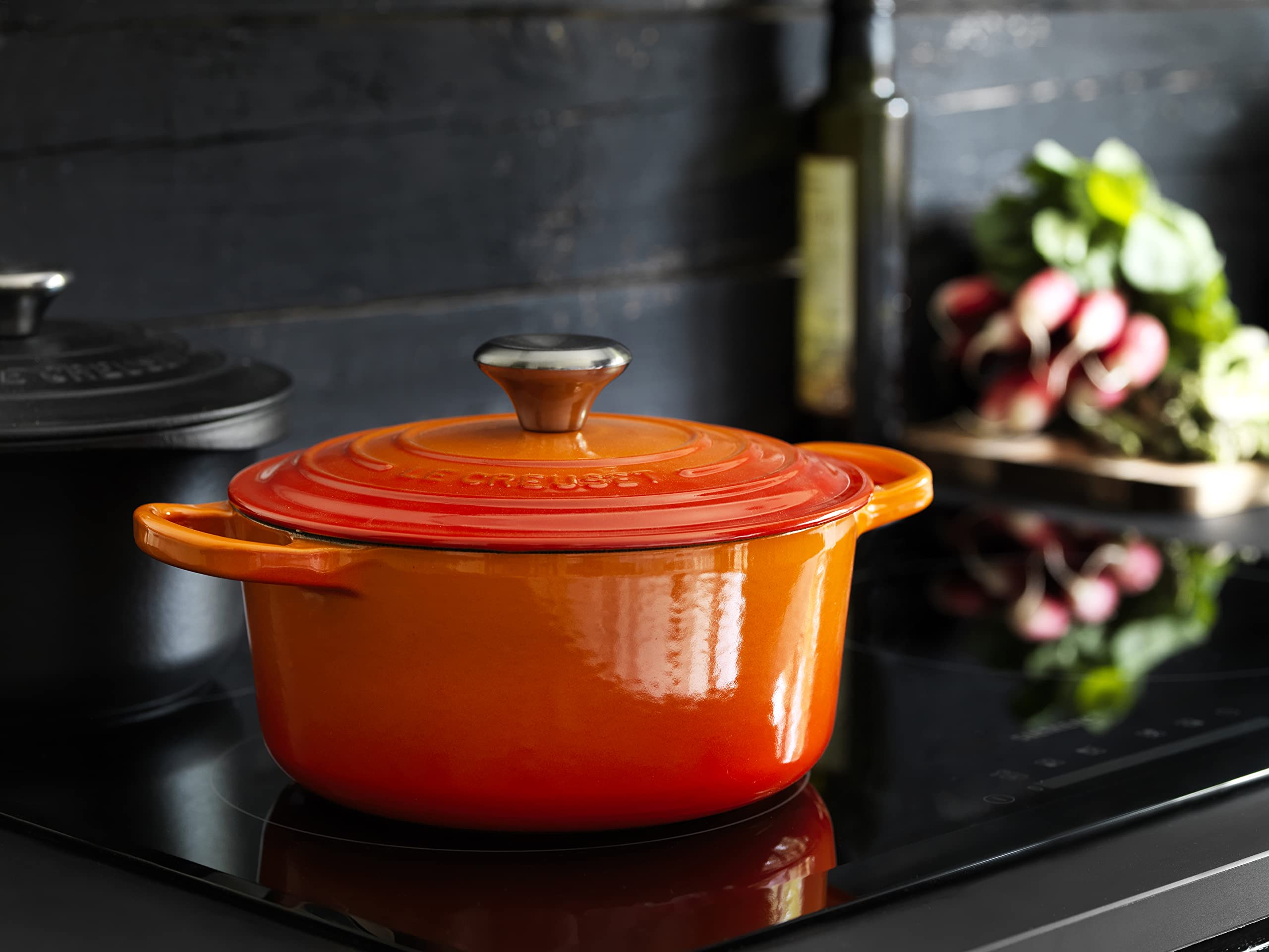 le-creuset-signature-3-5-qt-enameled-cast-iron-round-dutch-oven-flame image 5