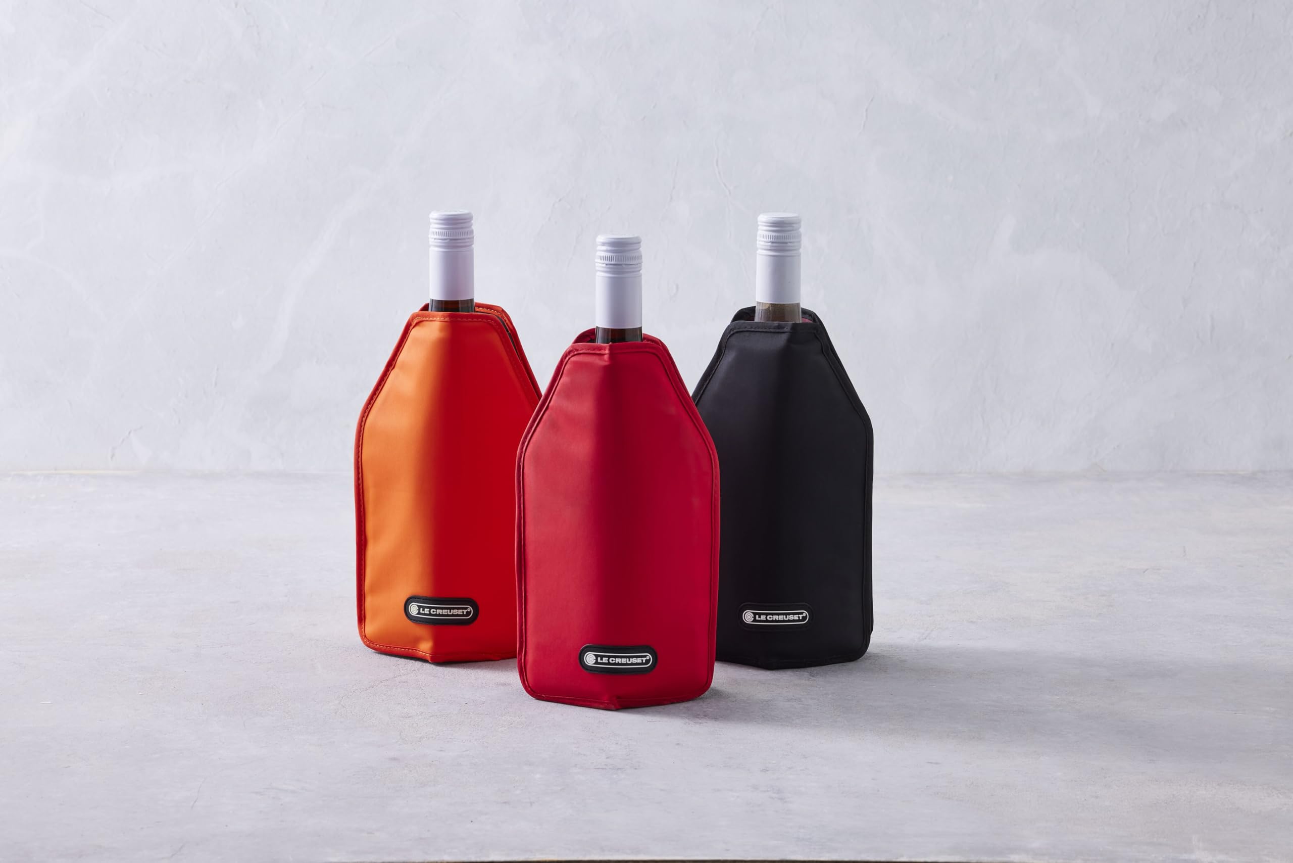 le-creuset-wine-cooler-sleeve-flame image 4