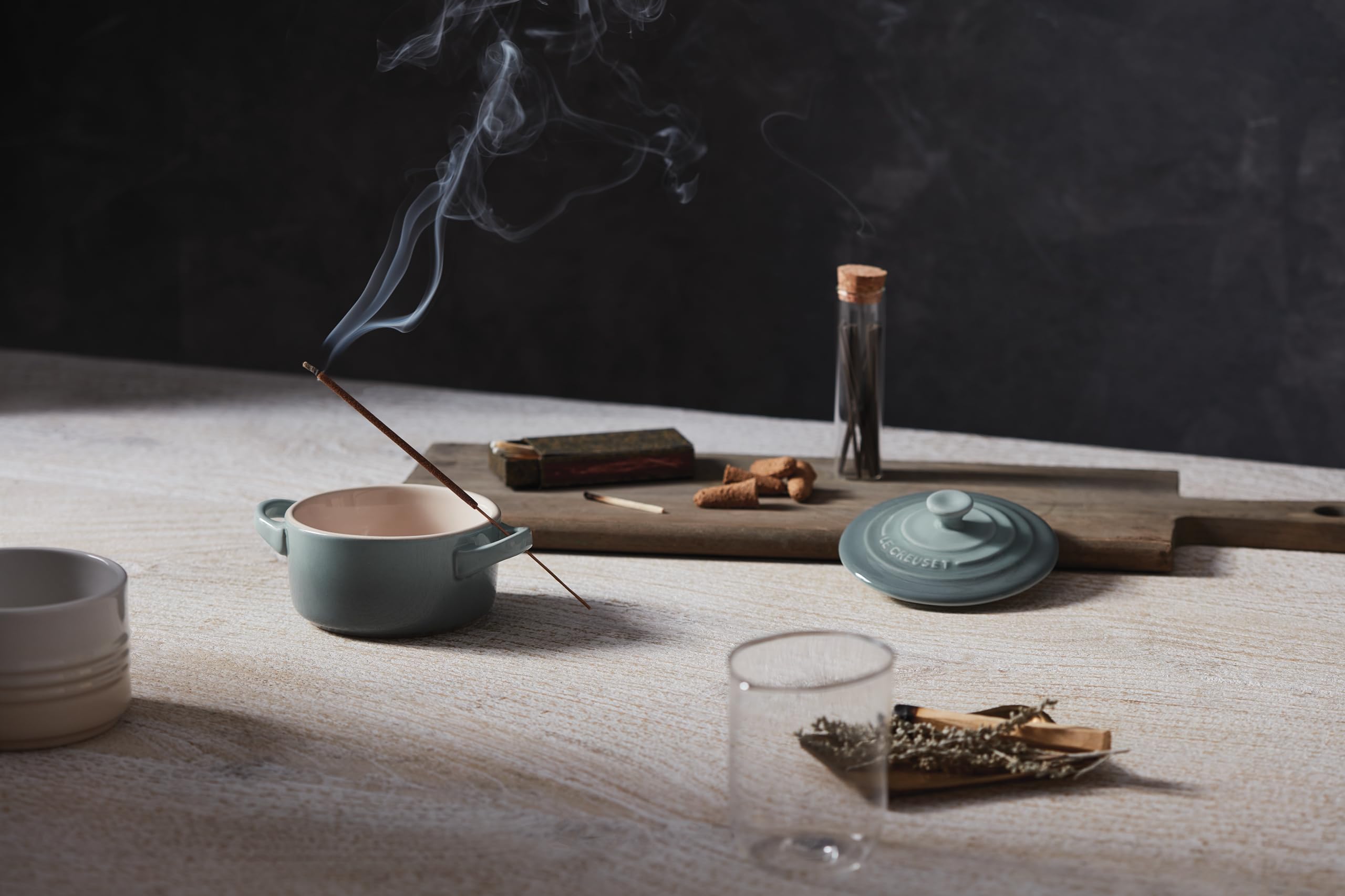 le-creuset-stoneware-mini-round-cocotte-8-oz-sea-salt image 7