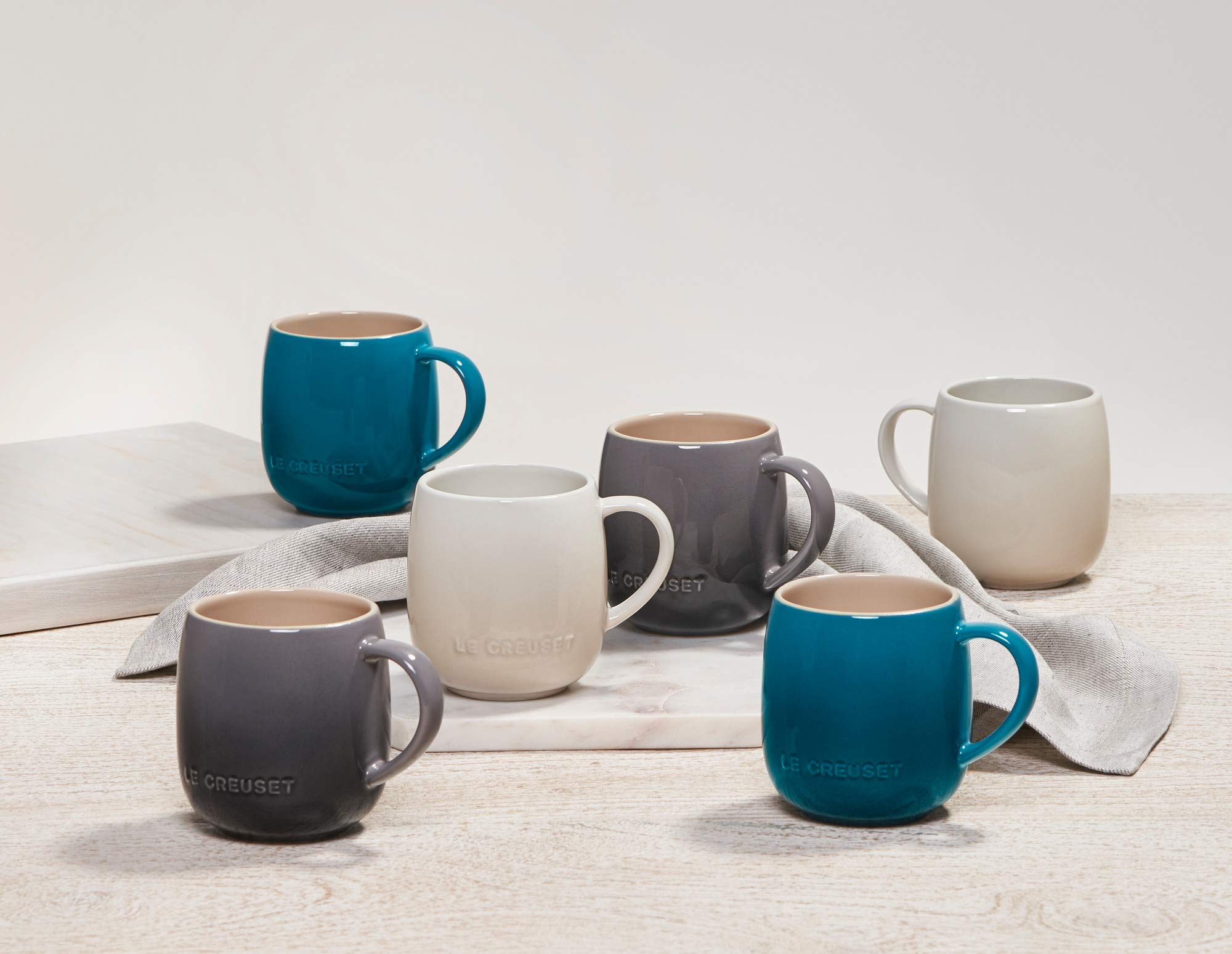 le-creuset-heritage-stoneware-mug-set-of-4-13-oz-cerise image 7