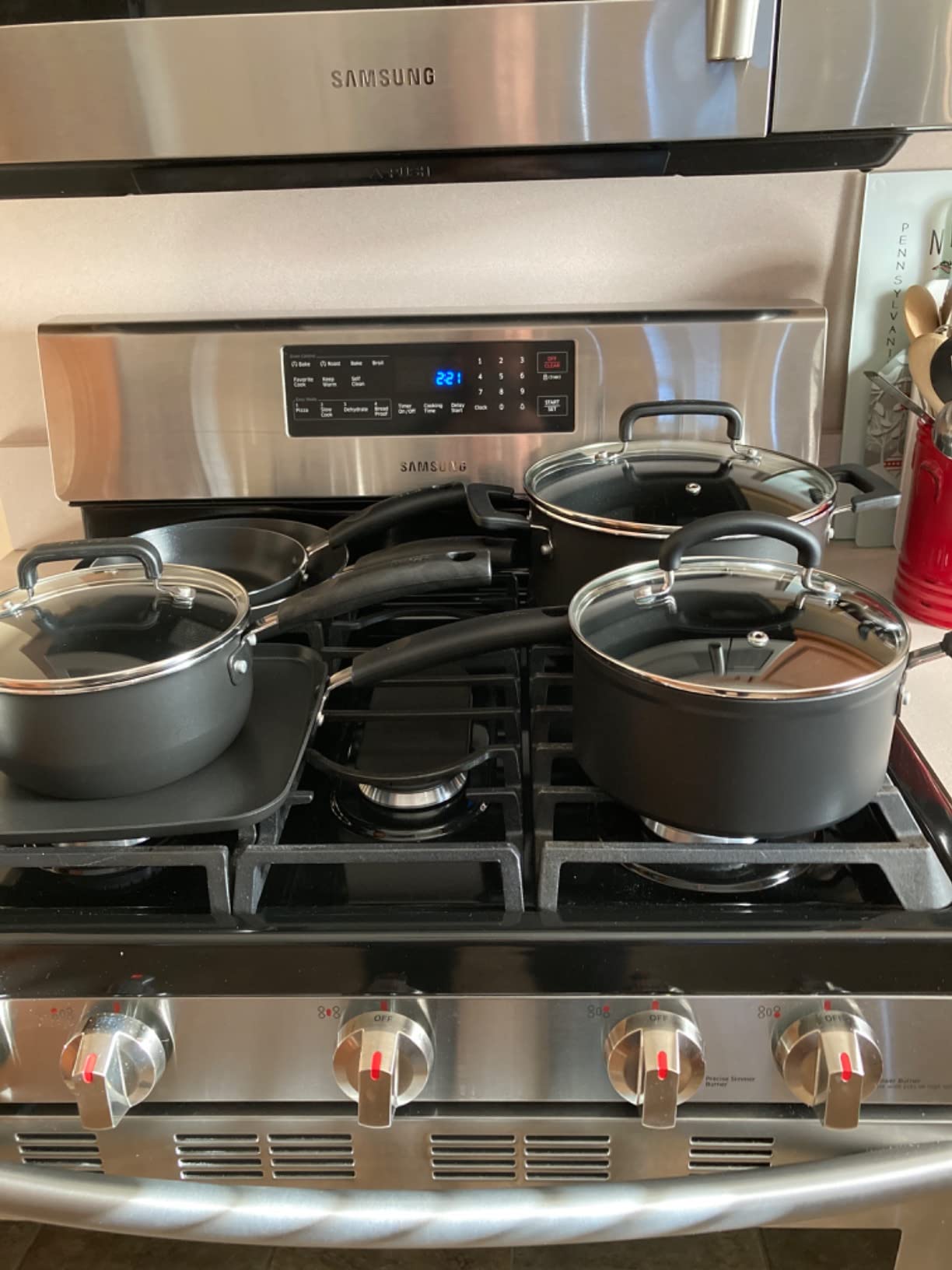 Nice set, but pans scratch