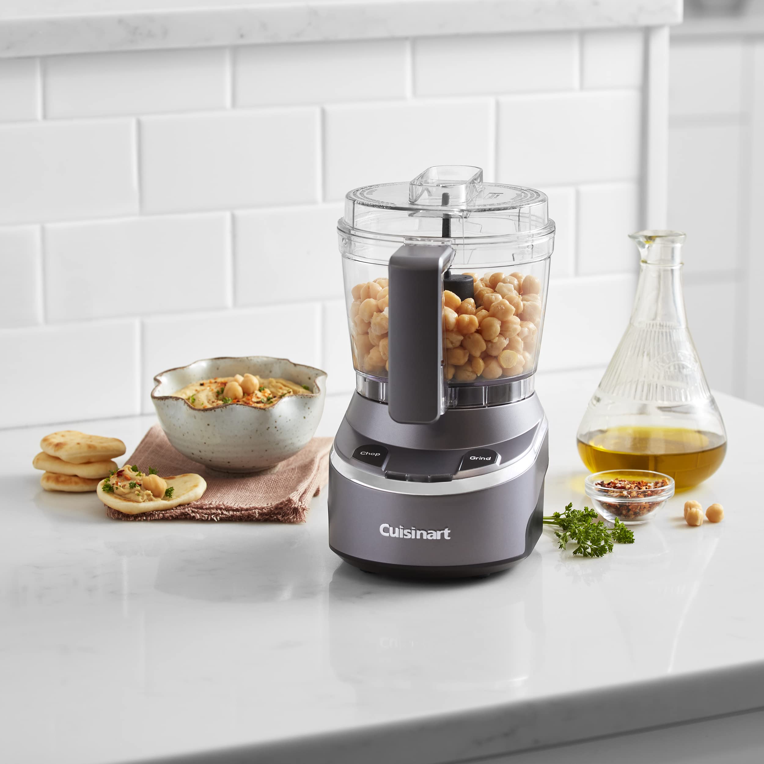 cuisinart-rmc-100-cordless-4-cup-mini-food-processor-chopper-black image 2