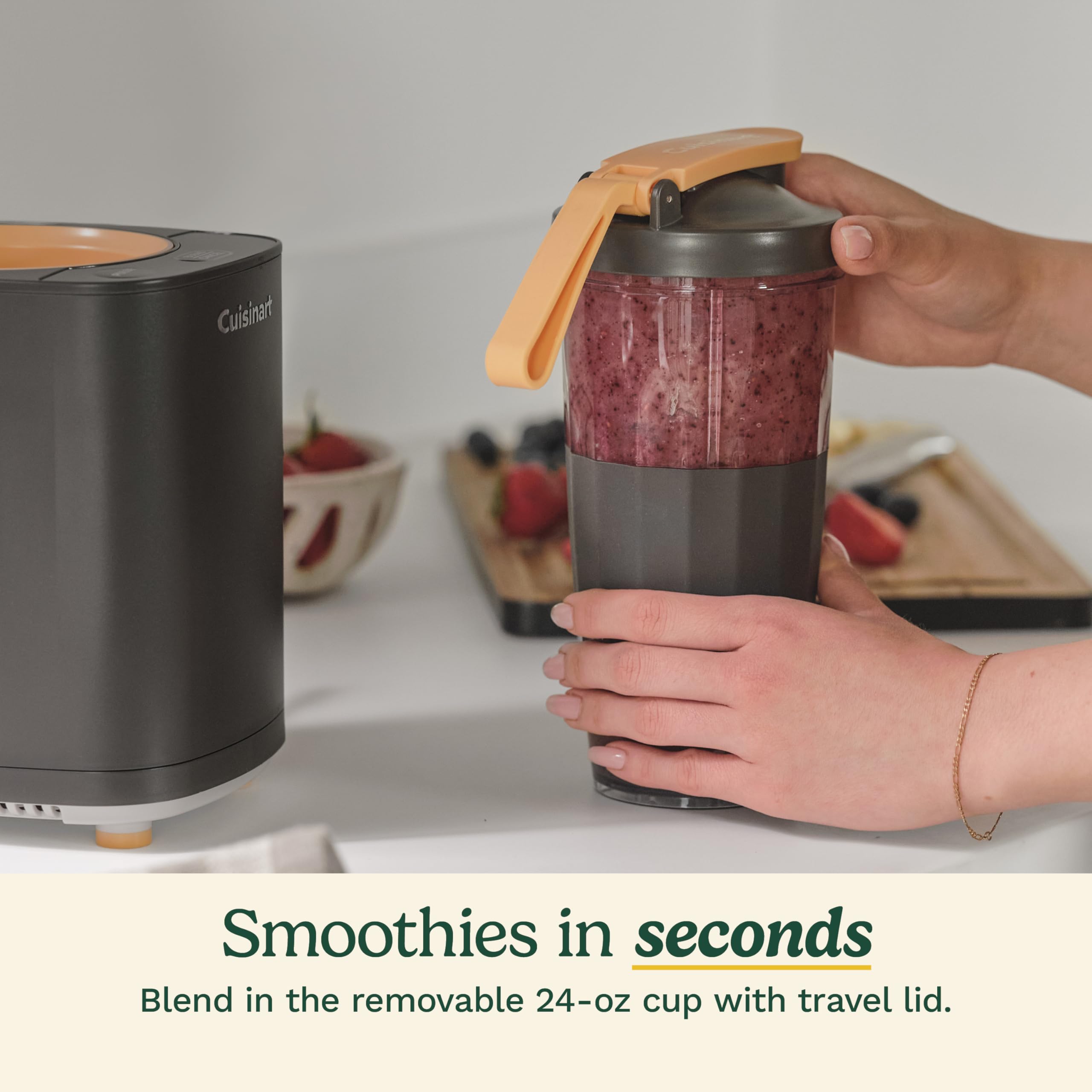 cuisinart-soho-personal-blender-black-cpb-7bk-24-oz-travel-cup image 3