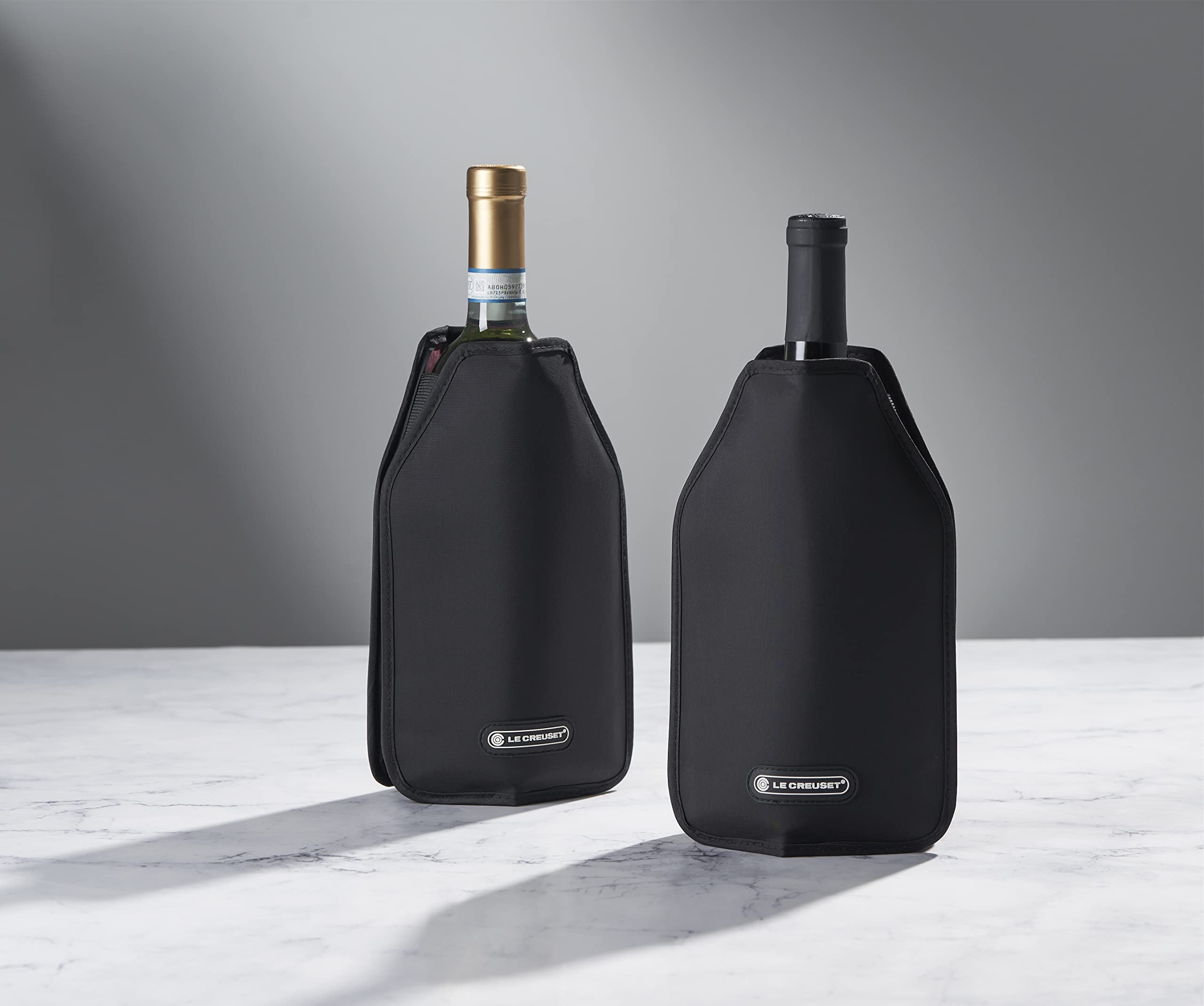 le-creuset-wine-cooler-sleeve-licorice image 3