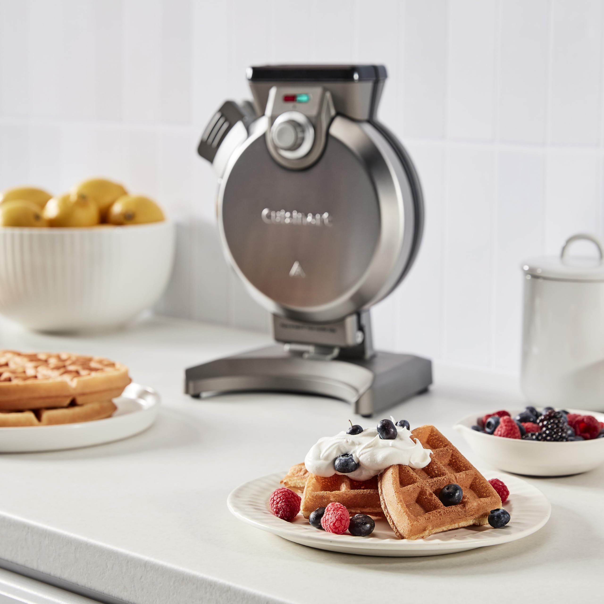 cuisinart-waf-v100p1-vertical-belgian-waffle-maker-brushed-stainless-steel image 4