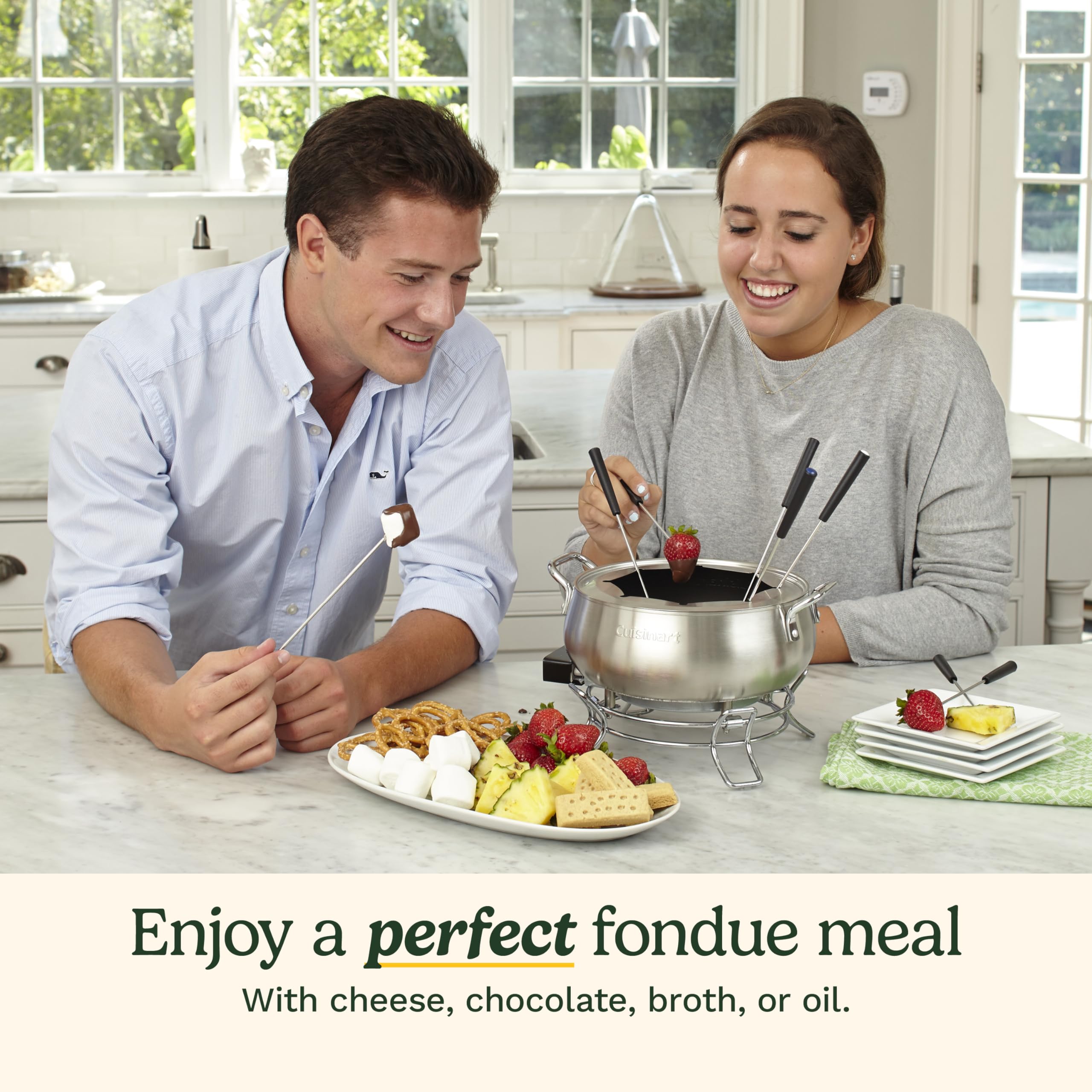 cuisinart-cfo-3ssnas-3-quart-electric-fondue-pot-set-stainless-steel-with-8-fork image 4