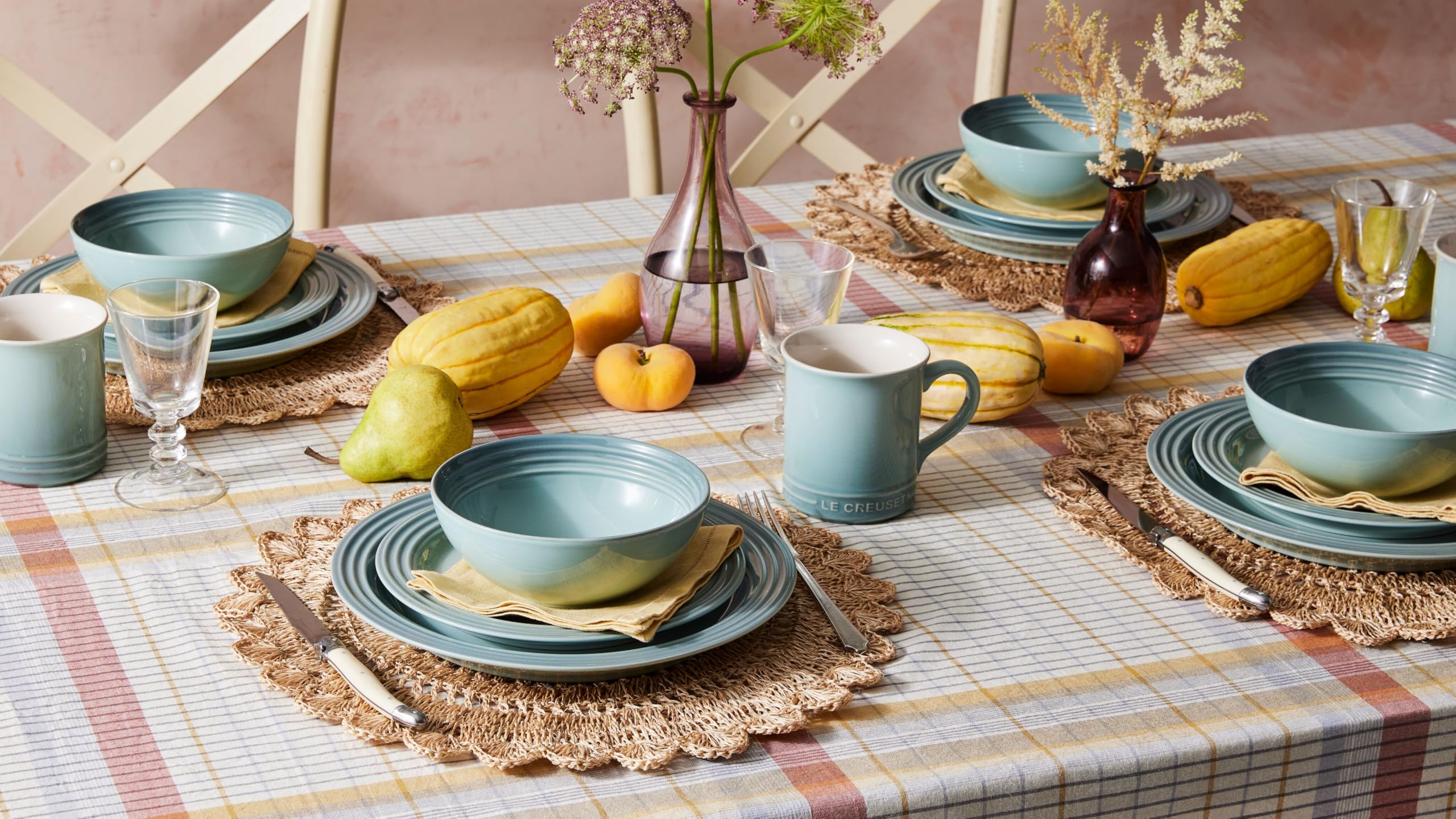 le-creuset-vancouver-stoneware-dinnerware-set-16-piece-sea-salt image 7