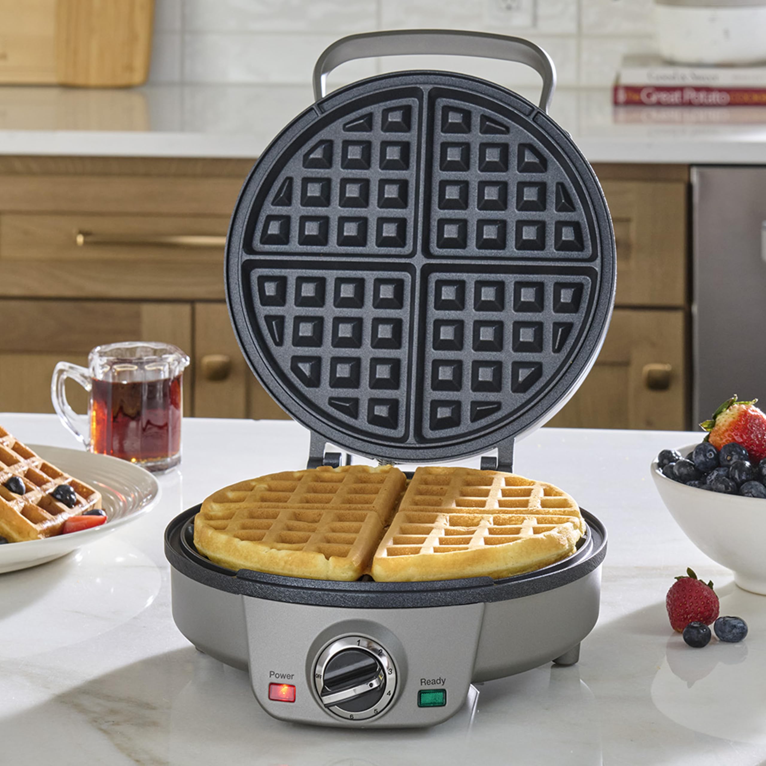 cuisinart-belgian-waffle-maker-waf-200p1-round-waffle-iron-silver image 2