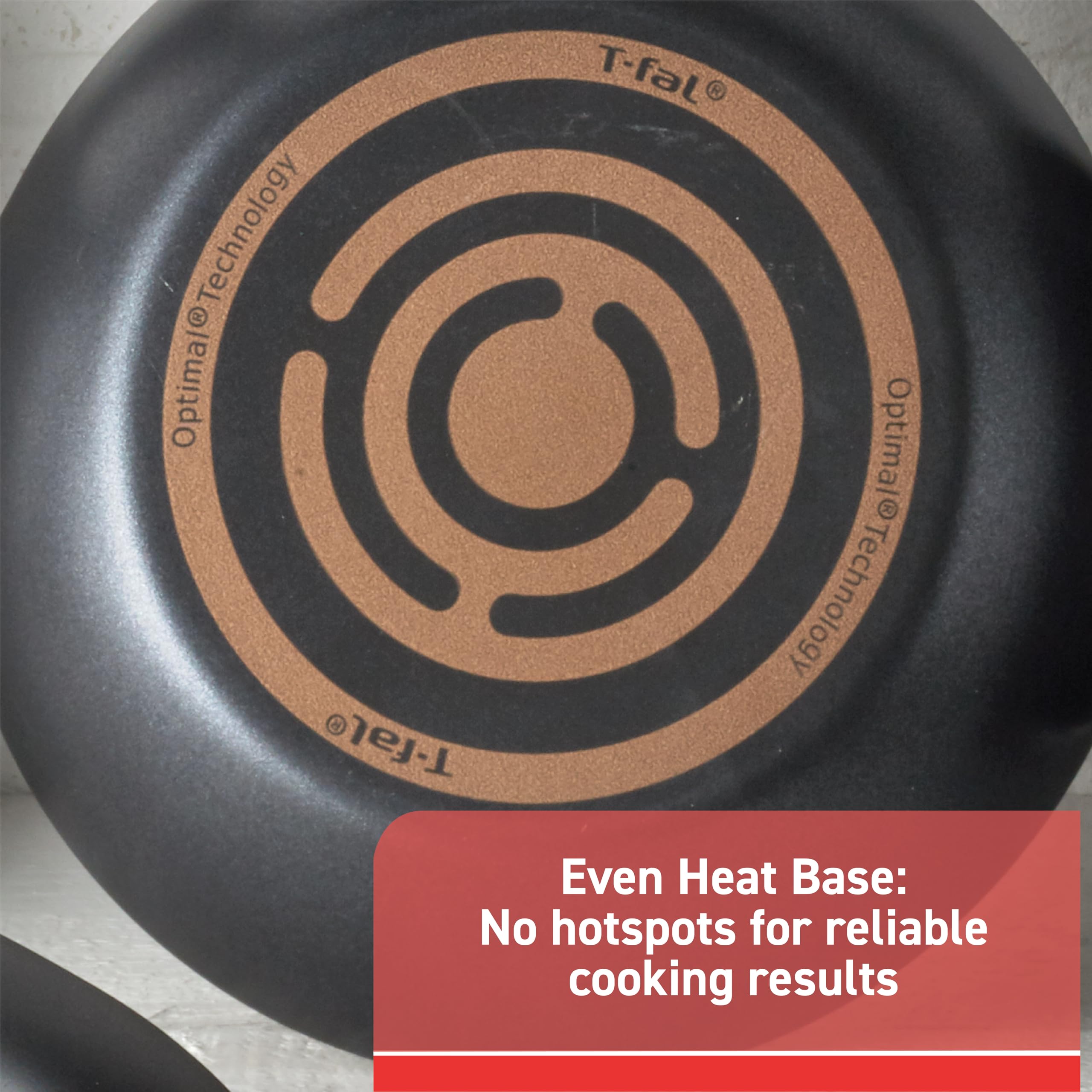 t-fal-signature-12-piece-nonstick-pots-and-pans-set image 6