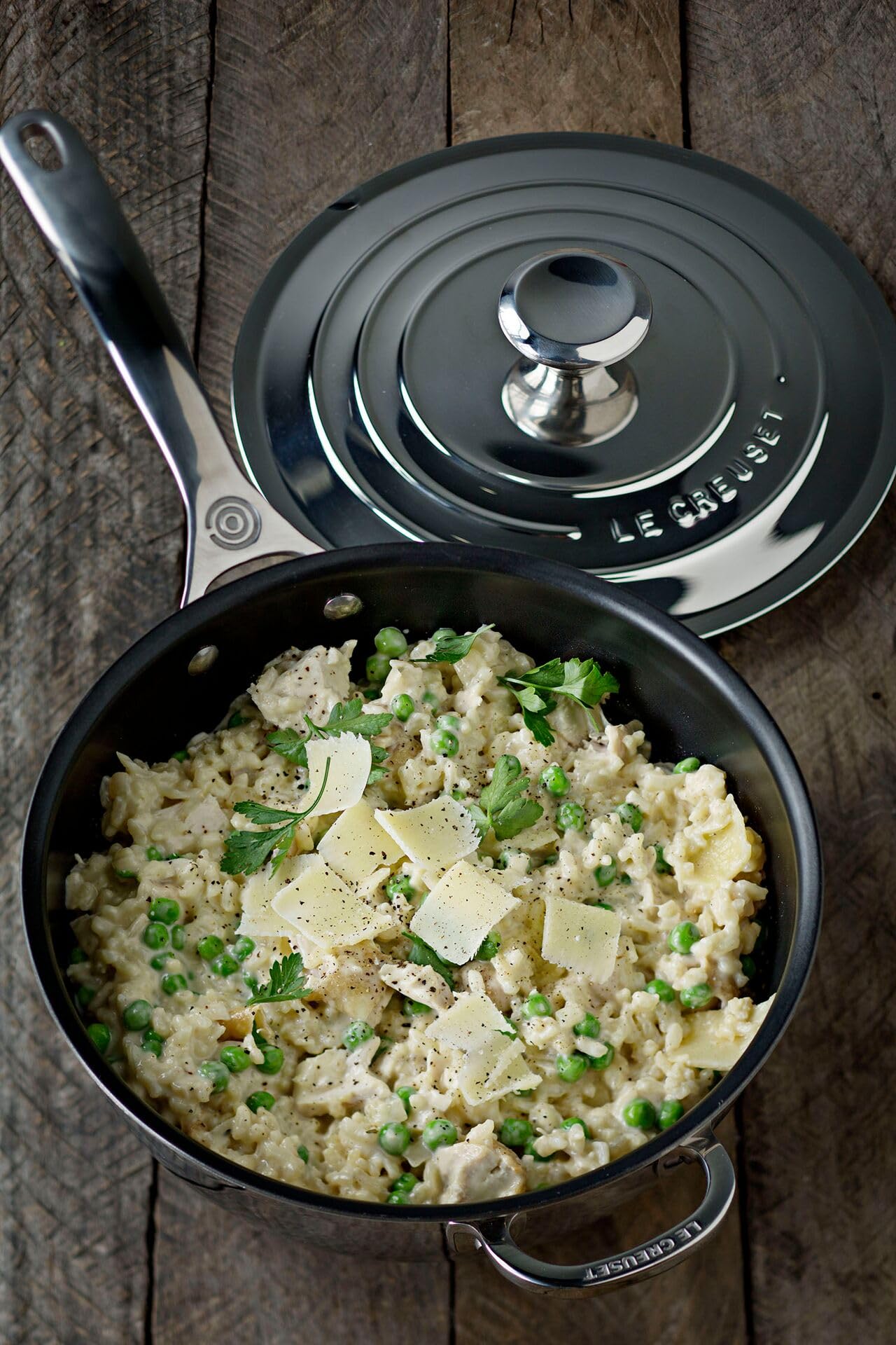 le-creuset-tri-ply-stainless-steel-3-5-quart-nonstick-saucier image 5