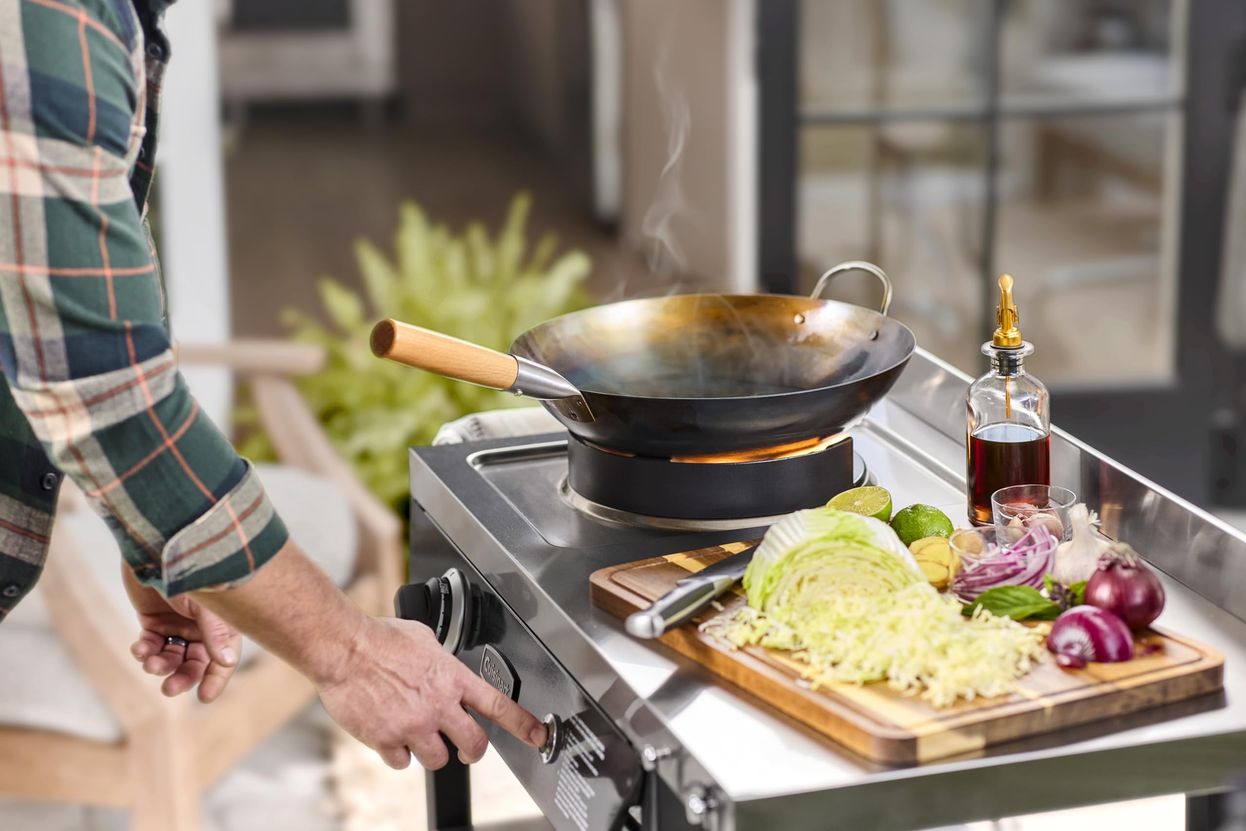 cuisinart-outdoor-wok-station-50-000-btu-propane-burner-with-14-carbon-steel-wok image 7