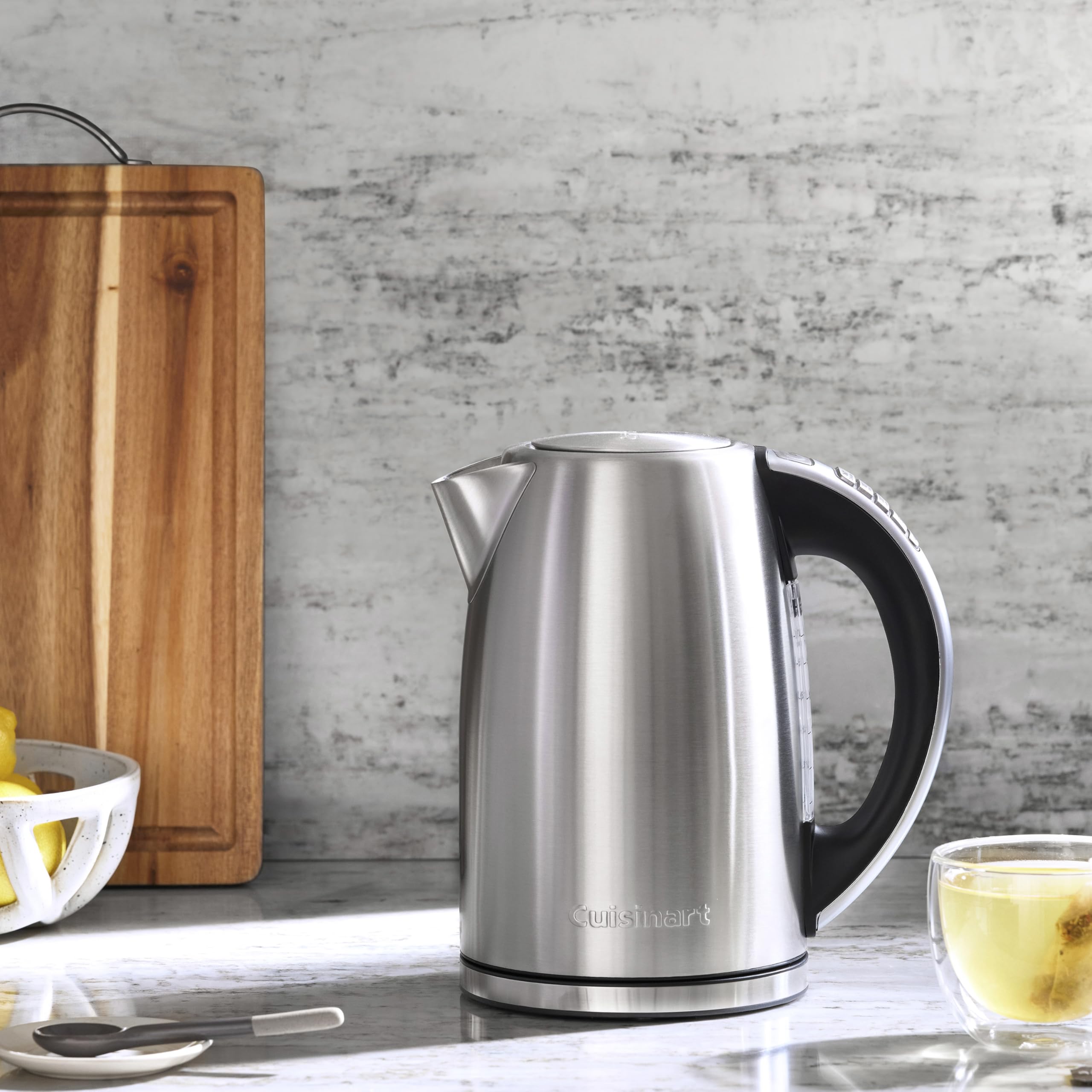 cuisinart-perfectemp-cpk-17p1-1-7-liter-electric-kettle image 2