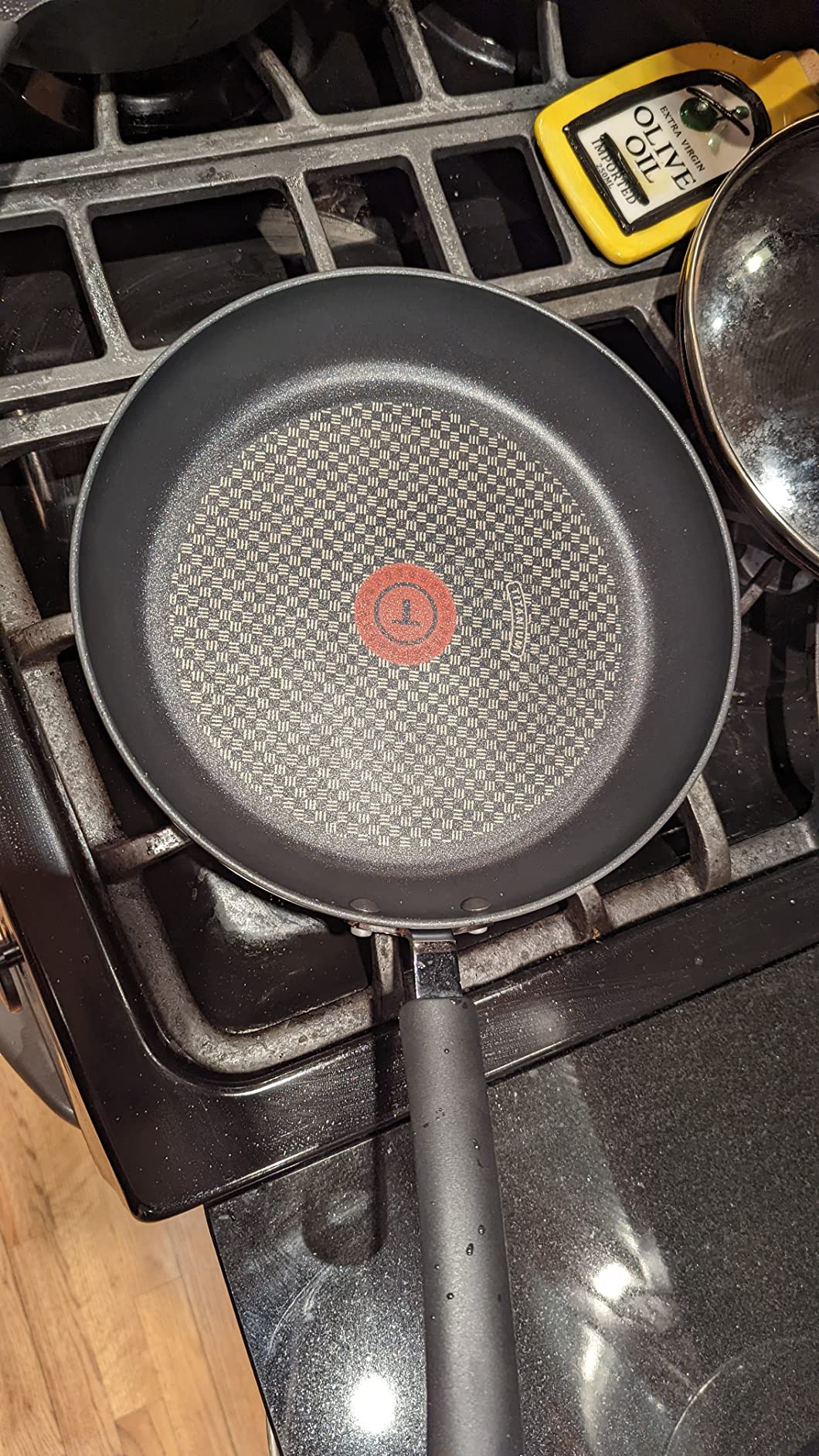 Quality pan