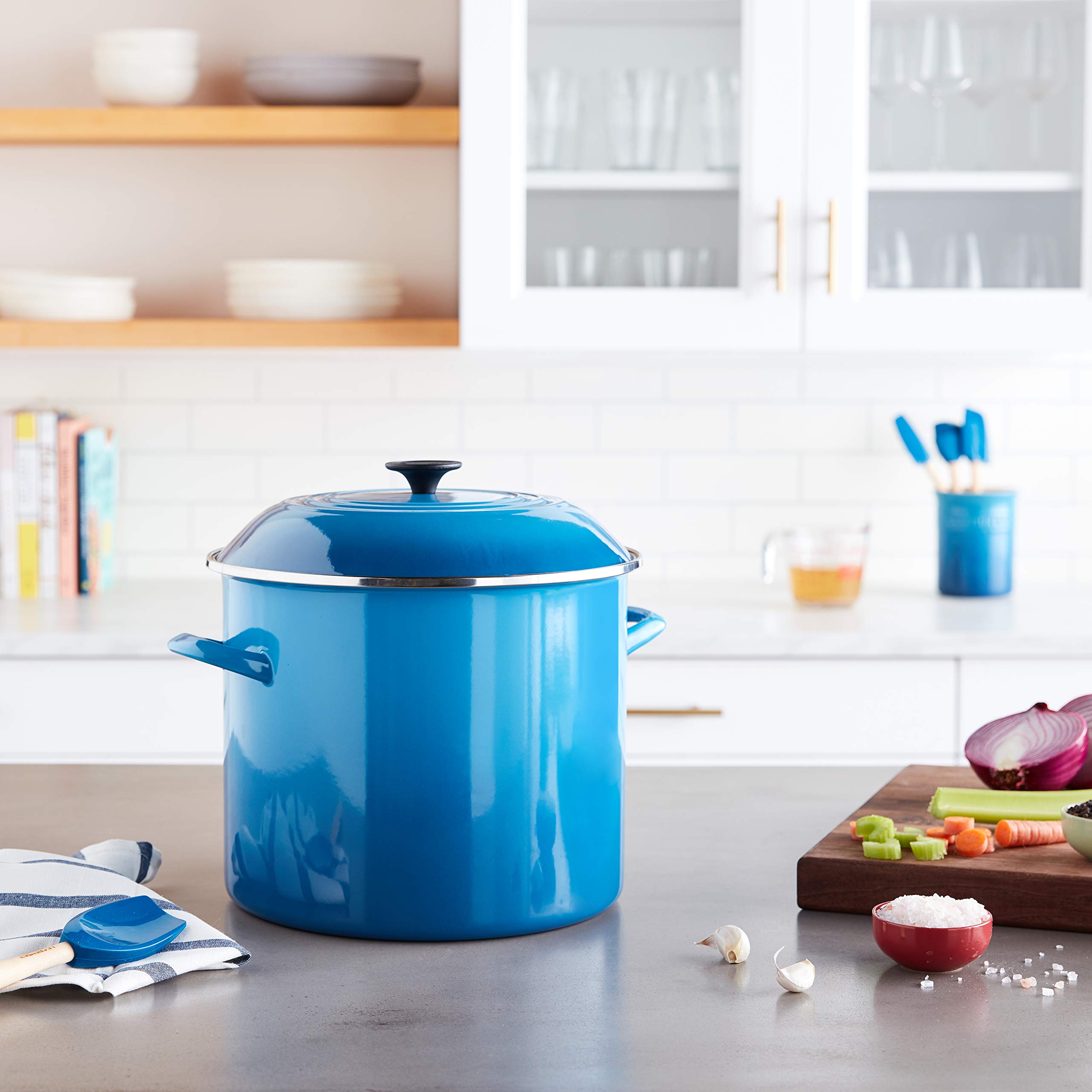 le-creuset-enamel-on-steel-stockpot-16-qt-marseille image 6