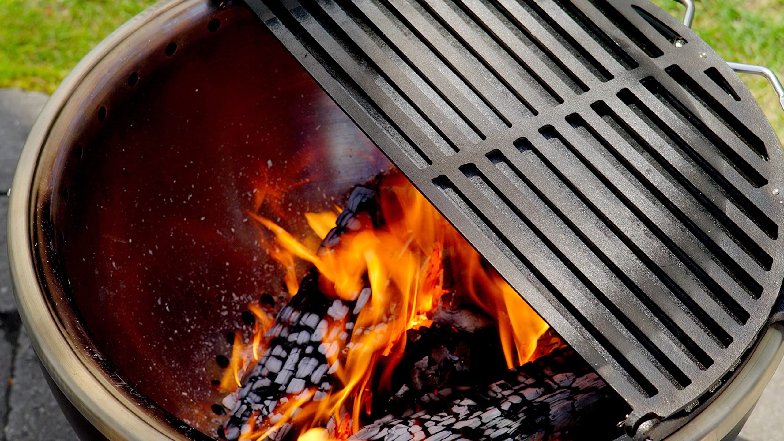 cuisinart-cha-830-cleanburn-fire-pit-griddle-grill-top-pre-seasoned-cast-iron image 4