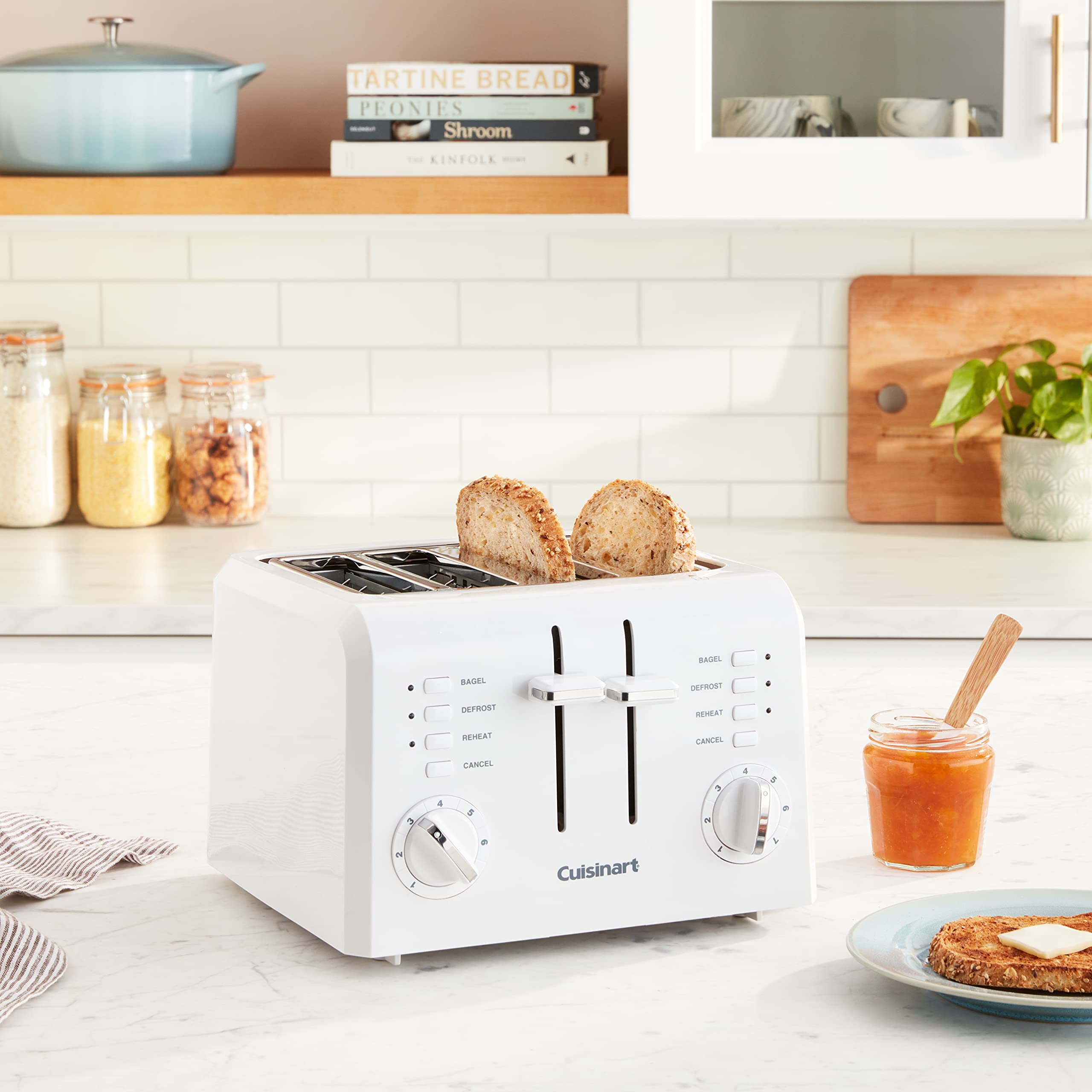 cuisinart-cpt-142p1-4-slice-compact-toaster-white image 8