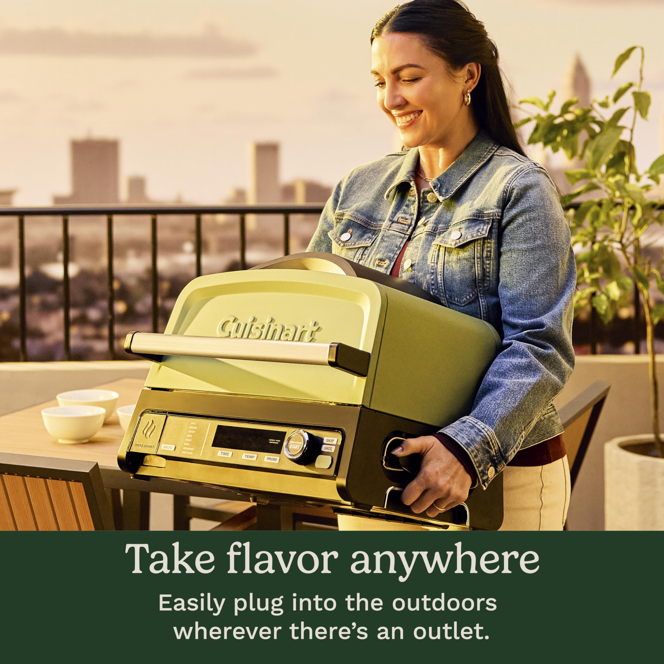 cuisinart-flavorboost-8-in-1-outdoor-electric-bbq-grill-smoker-ceg-1302 image 7
