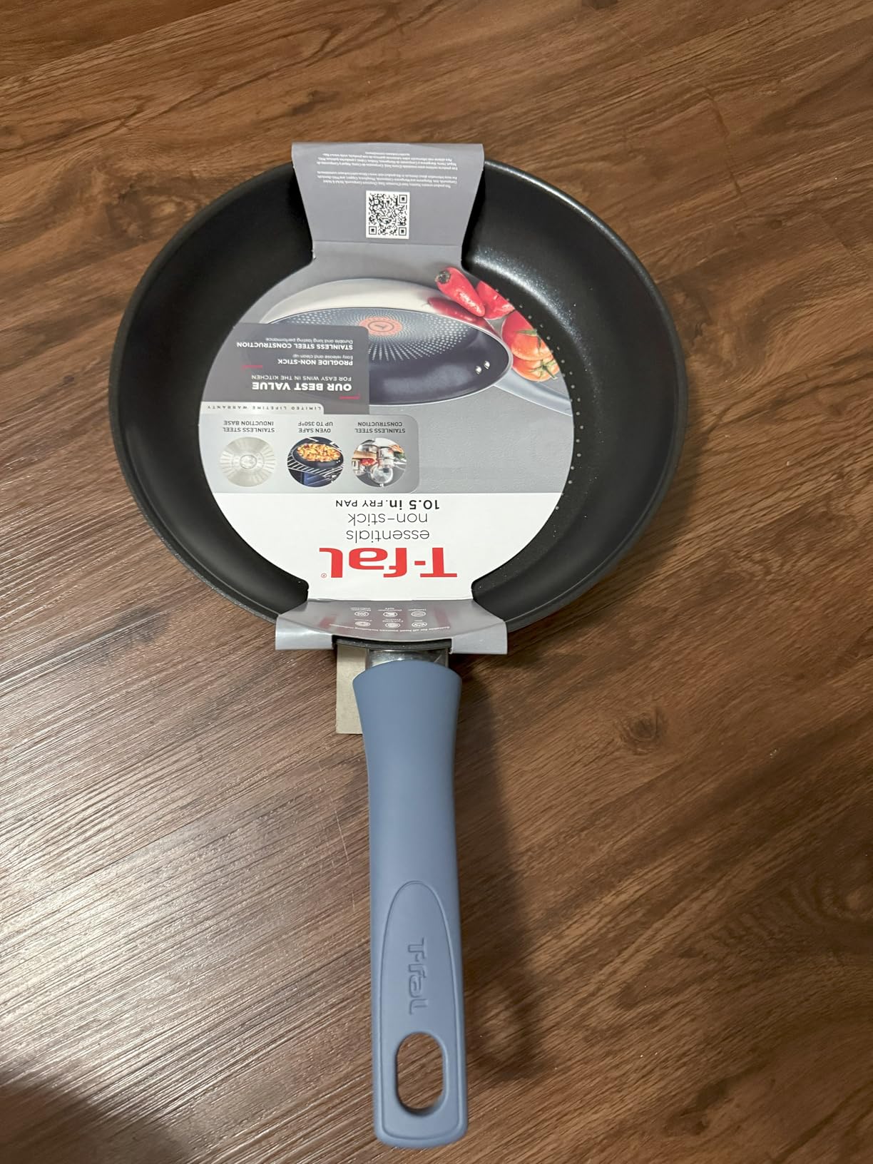 Everyday pan