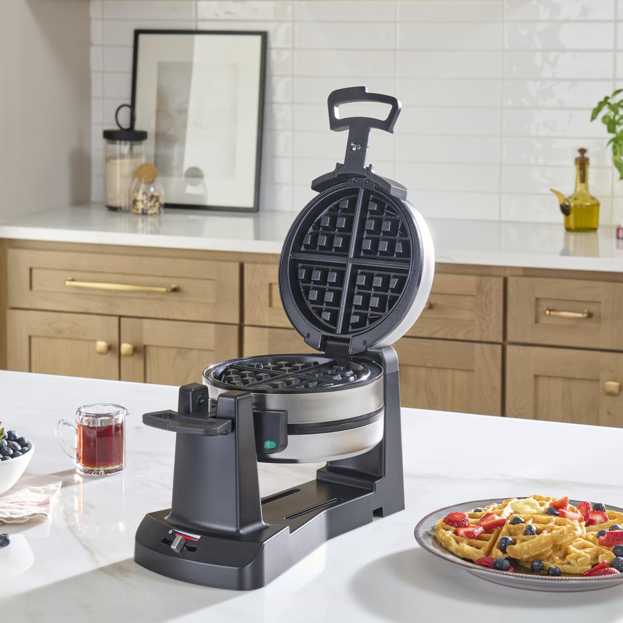 cuisinart-waf-f40nas-double-flip-belgian-waffle-maker-stainless-steel-grey-black image 2