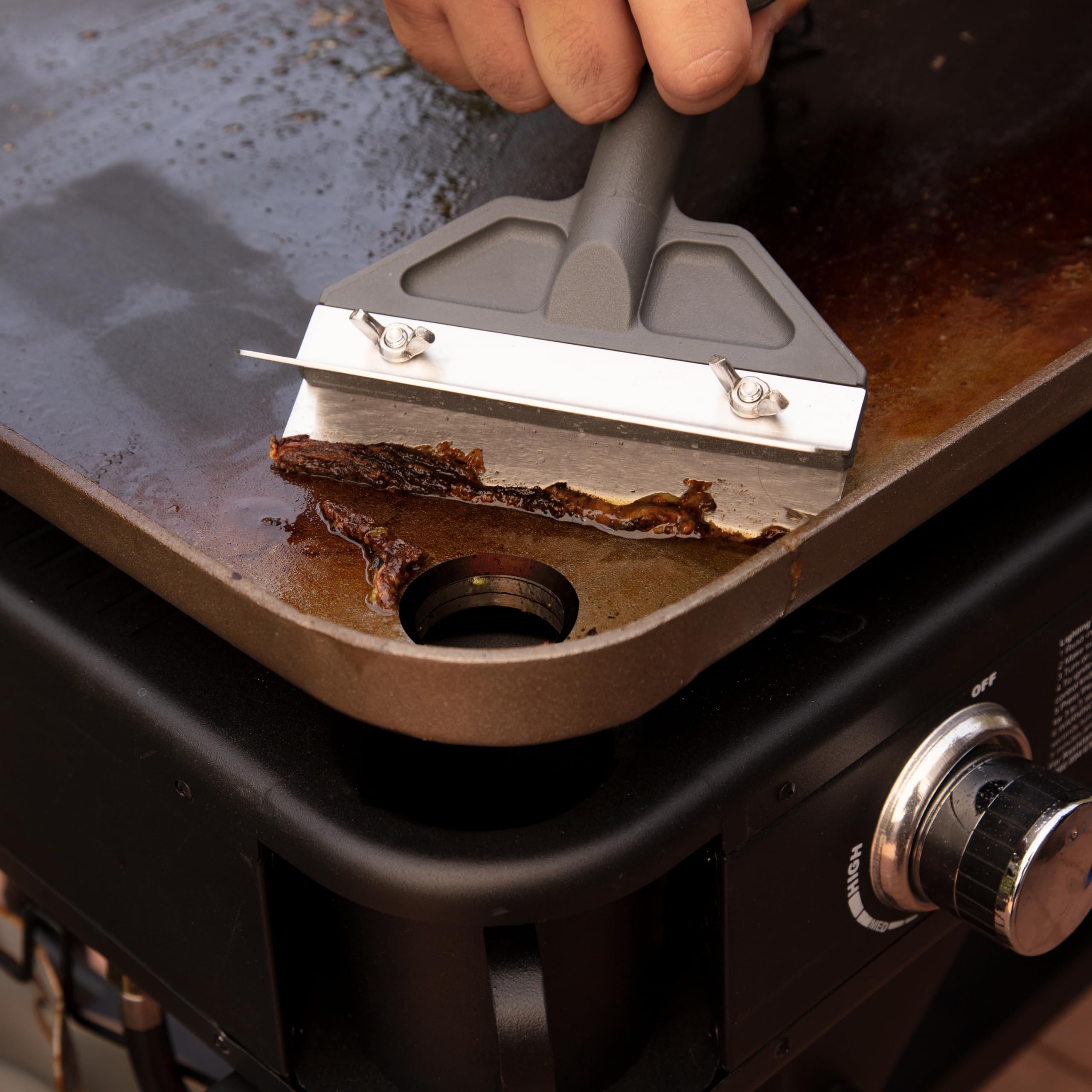 cuisinart-heavy-duty-griddle-scraper-with-6-inch-stainless-steel-blade image 7