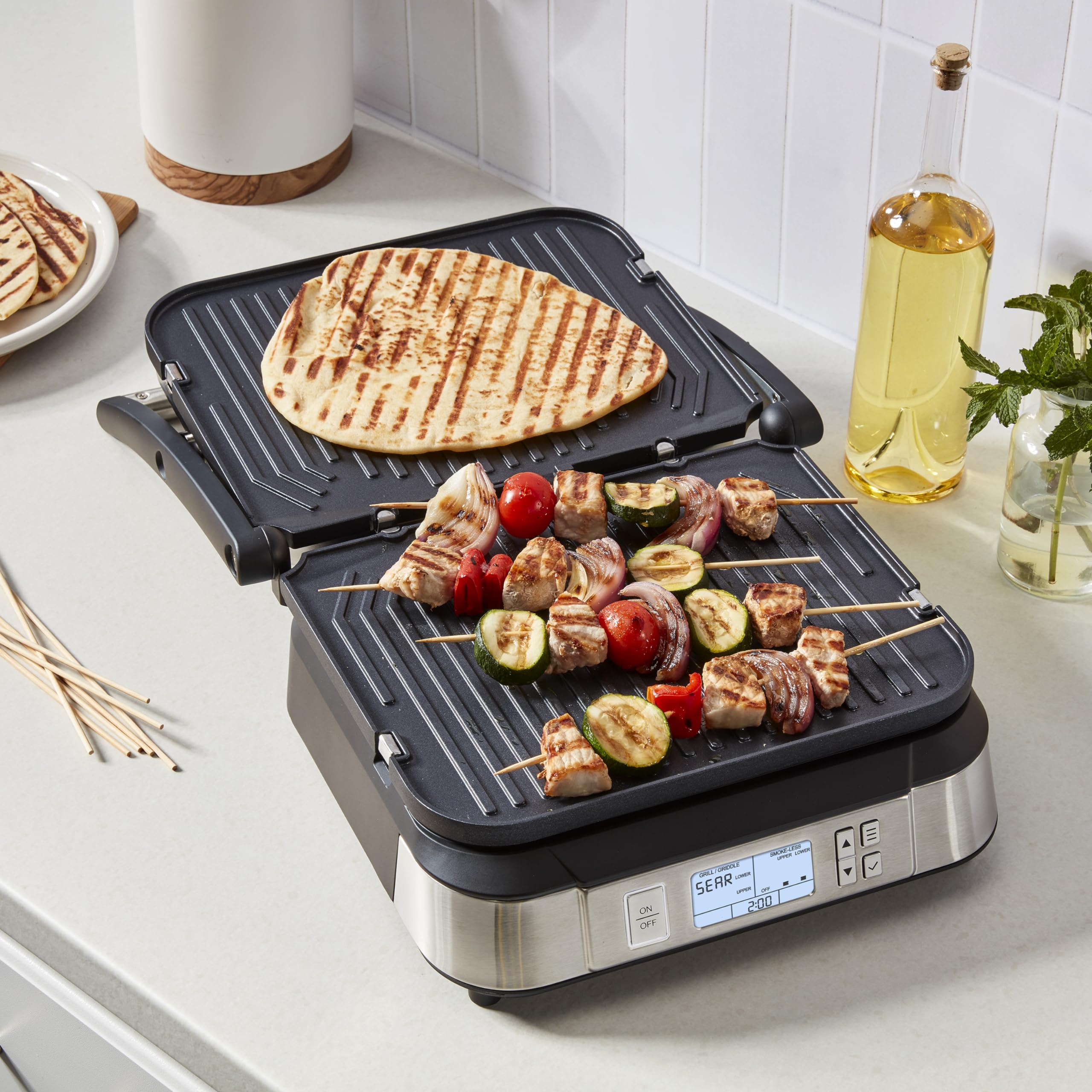 cuisinart-gr-6s-contact-griddler-with-smoke-less-mode image 7