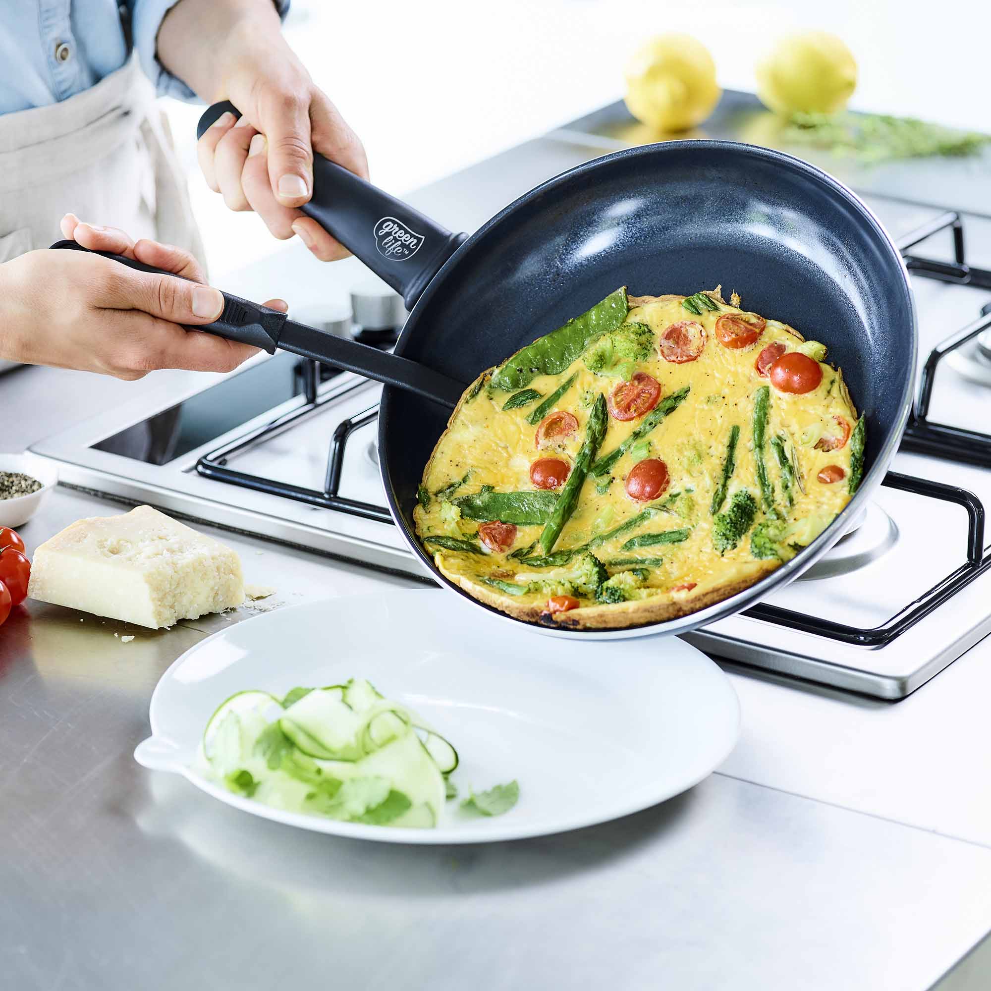 greenlife-soft-grip-pro-16-piece-cookware-set-diamond-infused-nonstick image 2