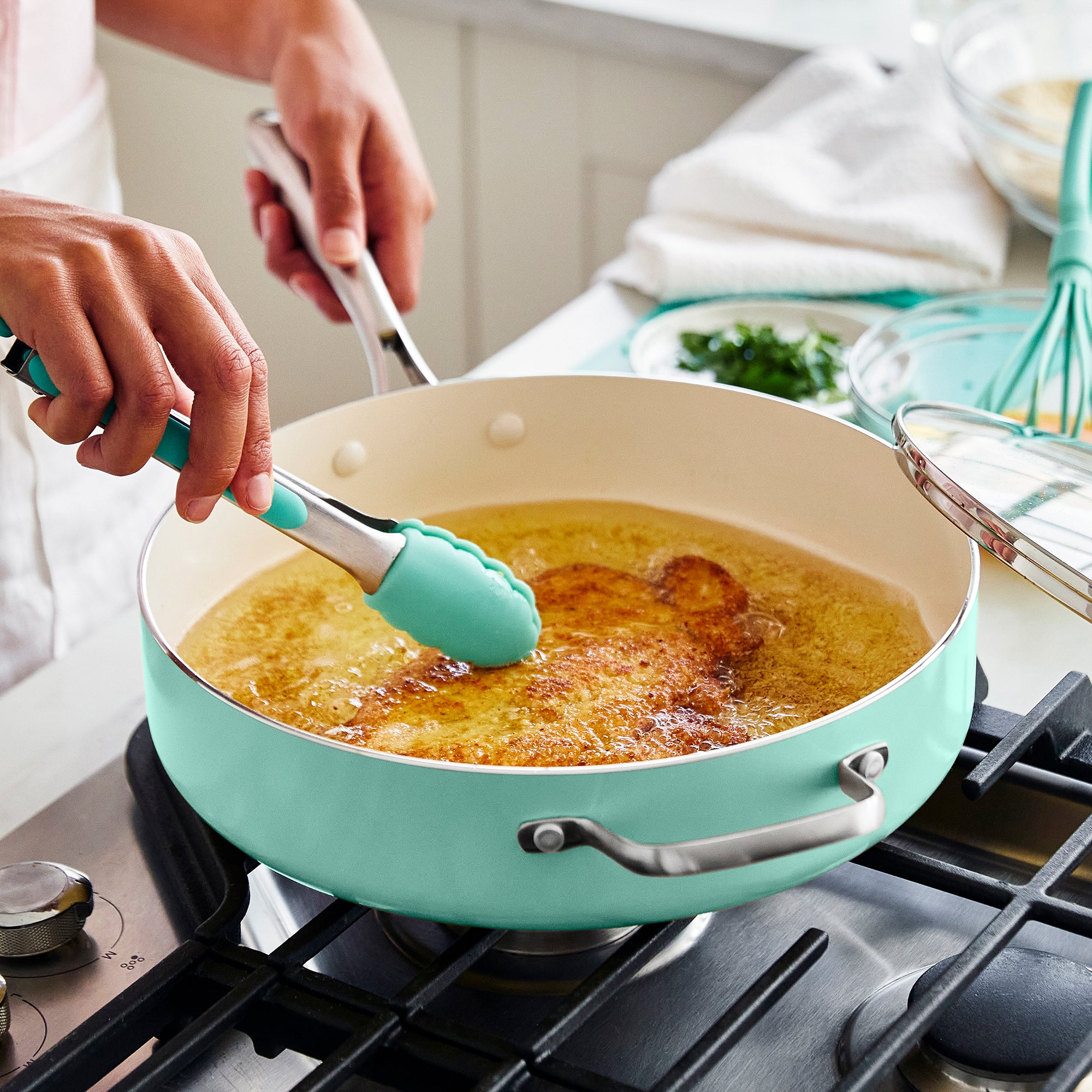 greenlife-artisan-5-quart-saut-pan-with-lid-oven-safe-to-600-f image 2