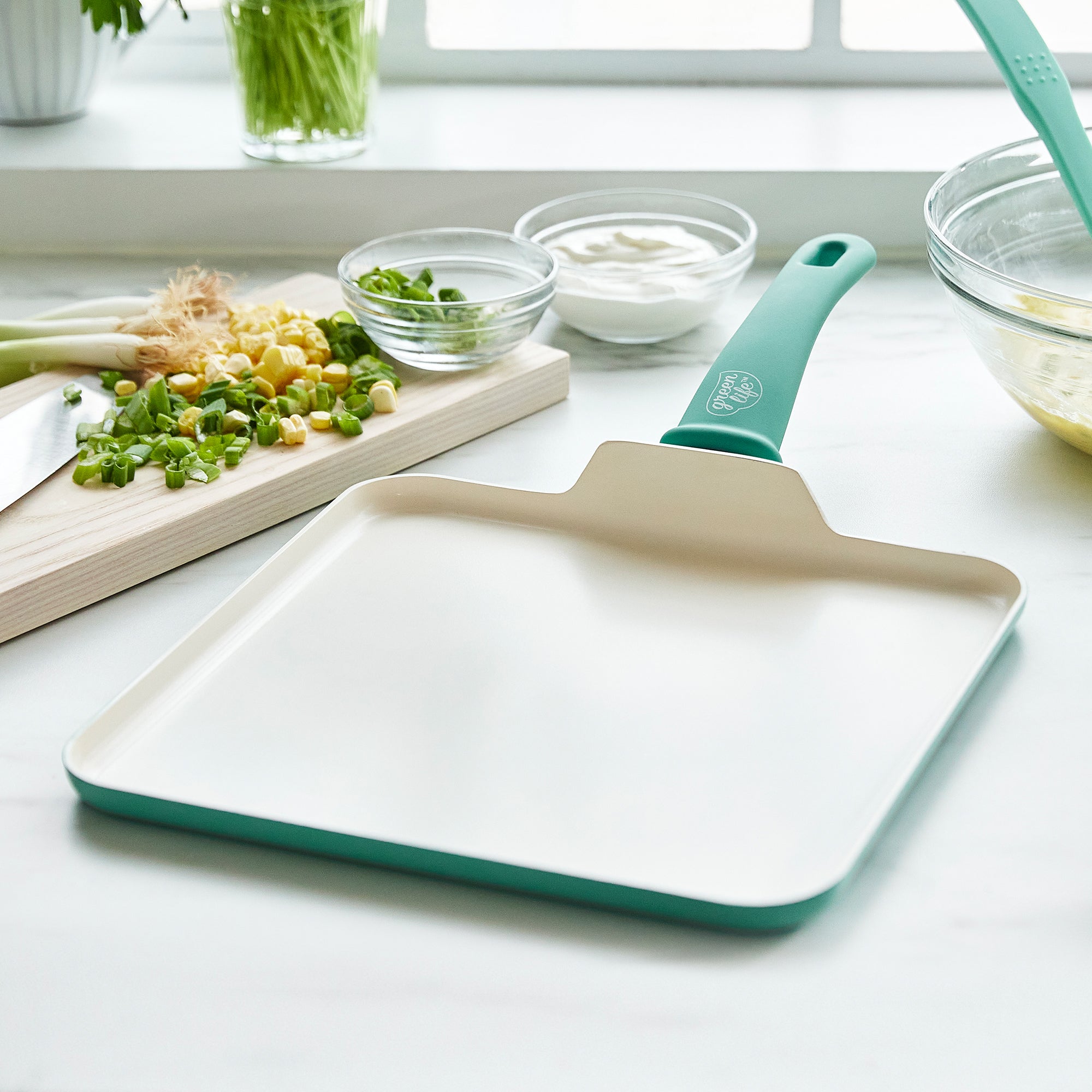 greenlife-soft-grip-griddle-extra-large-ceramic-nonstick image 7